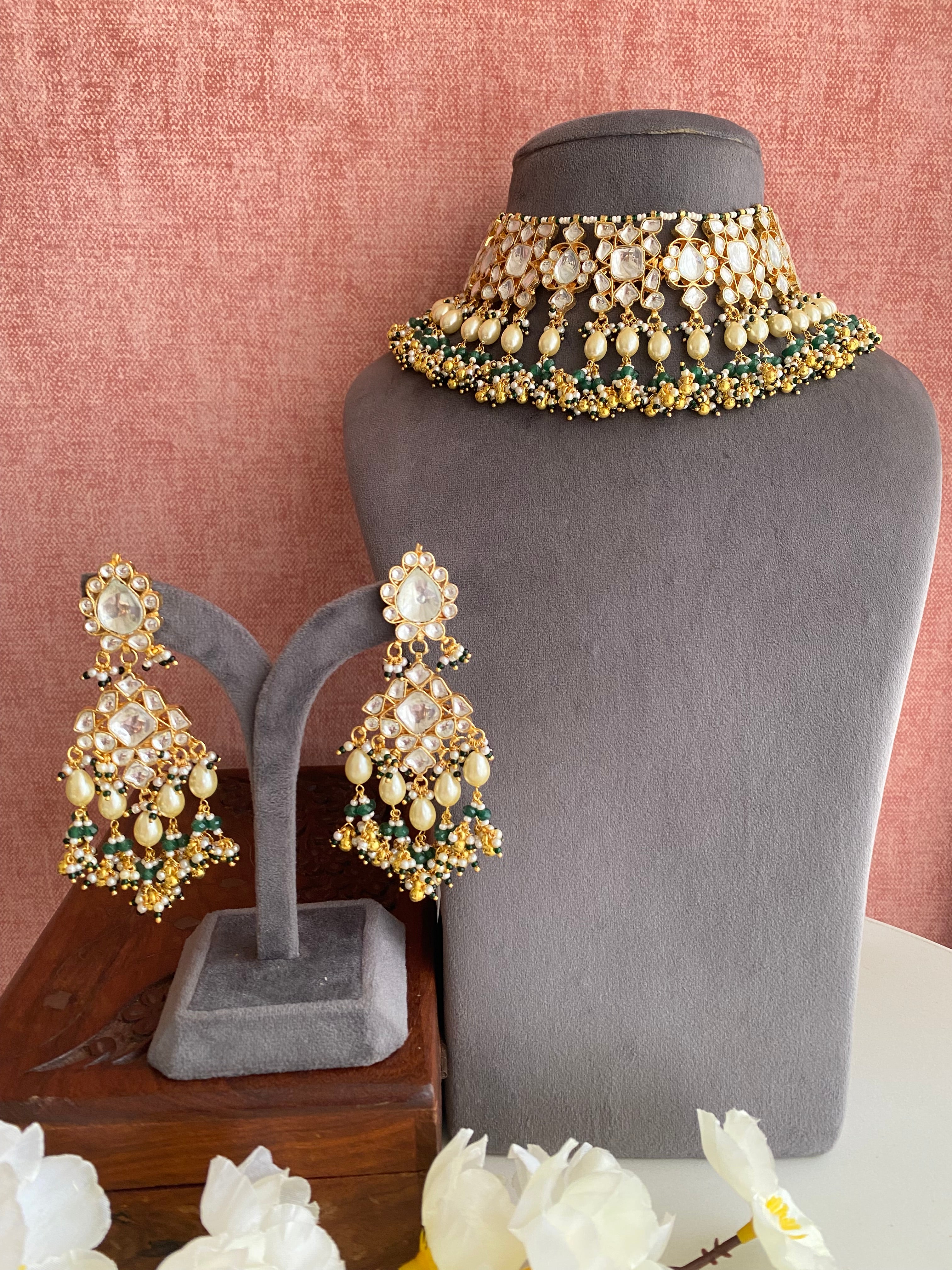 Gold Plated kundan Choker set