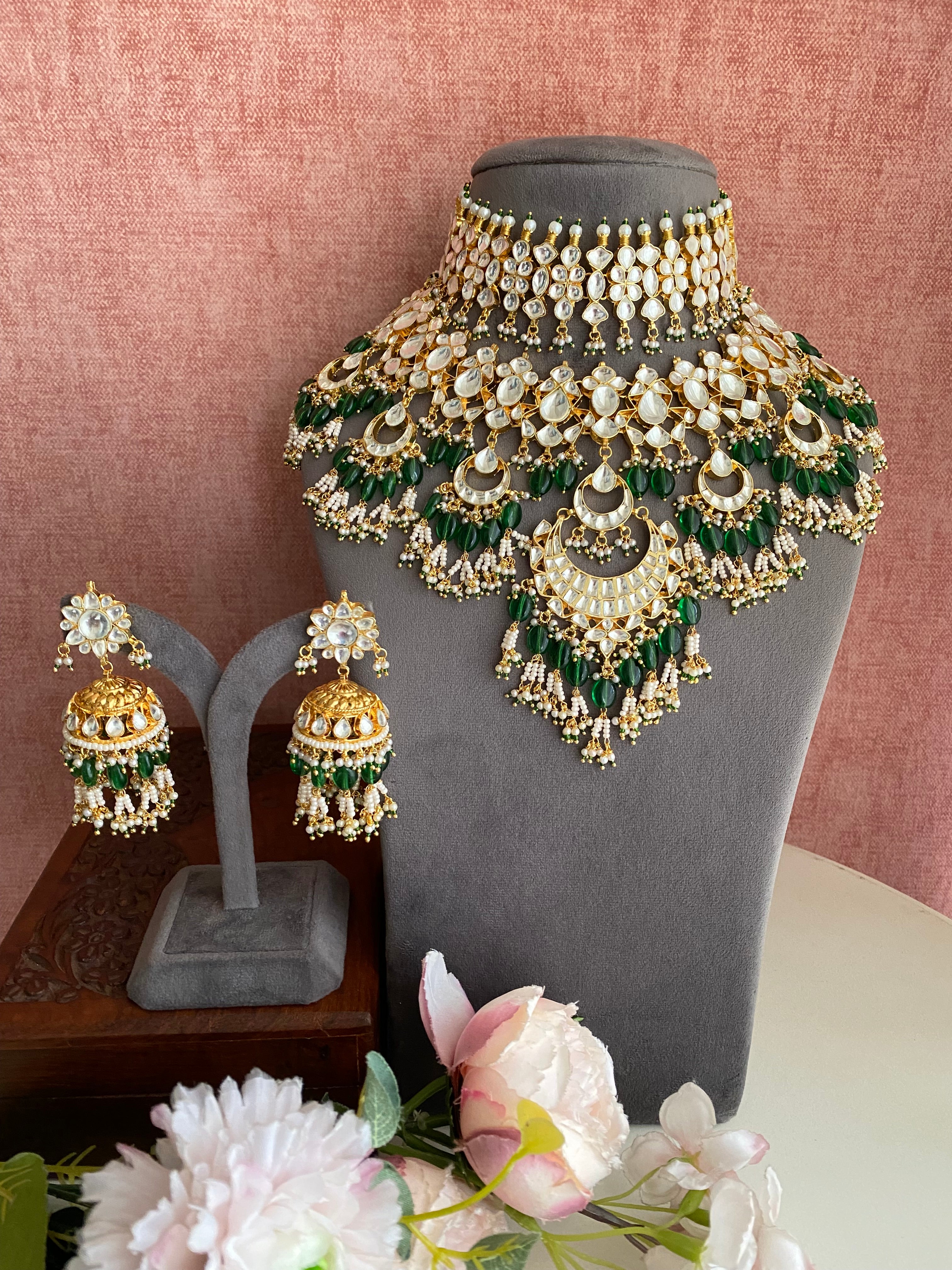 Gold plated Kundan Necklace Set