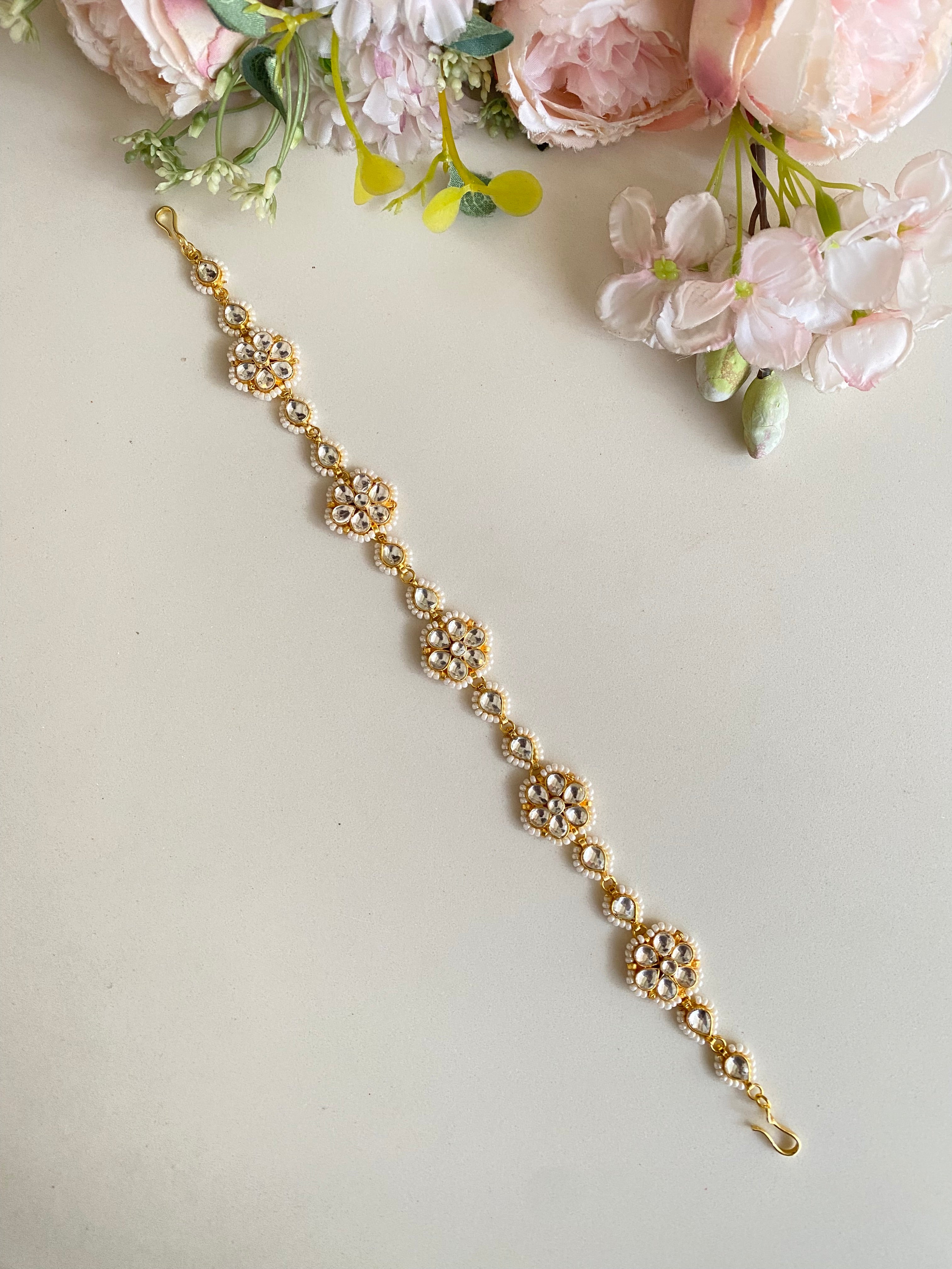 Gold Plated Kundan floral sheeshphool