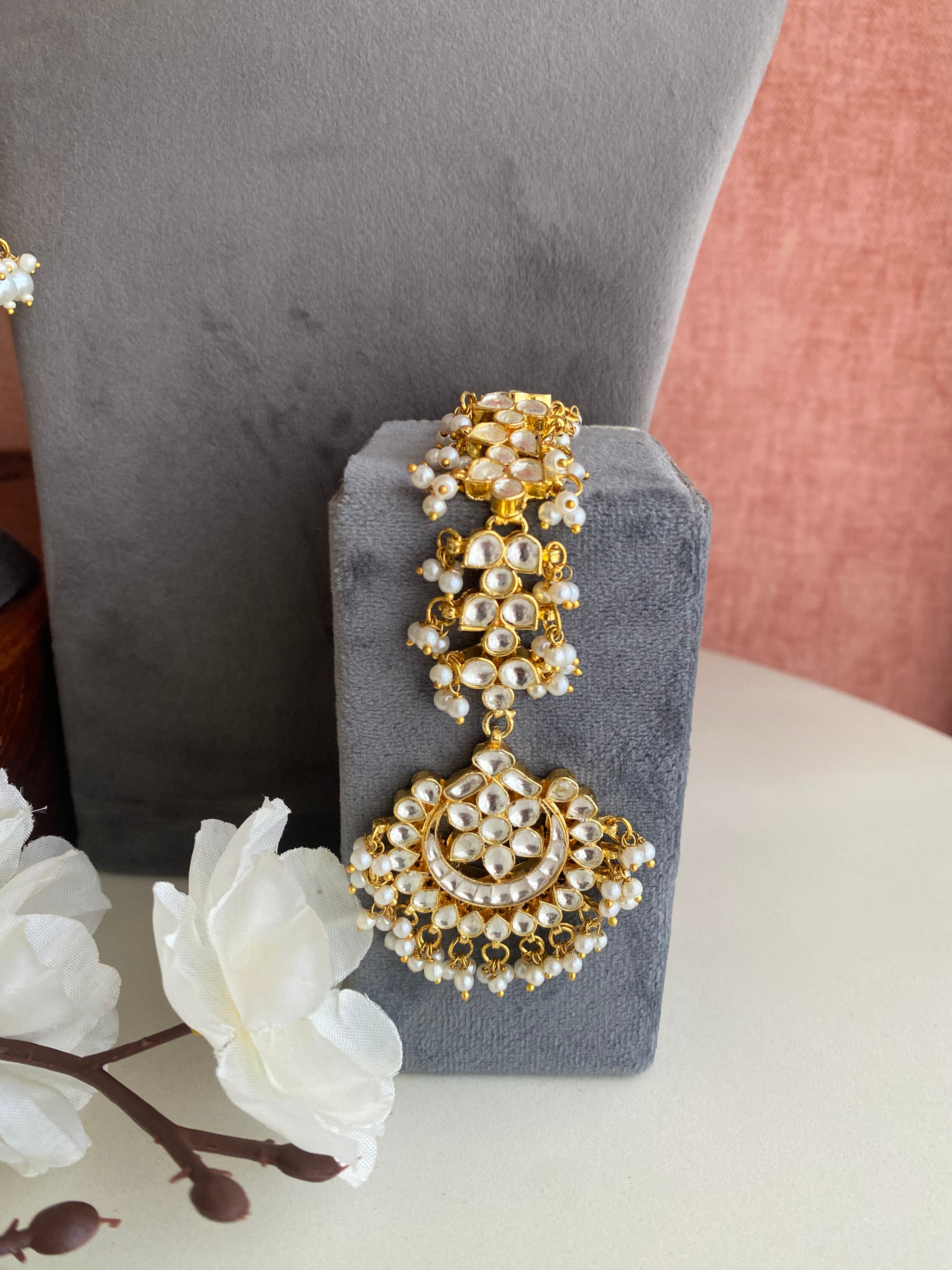 Gold plated Kundan Necklace Set