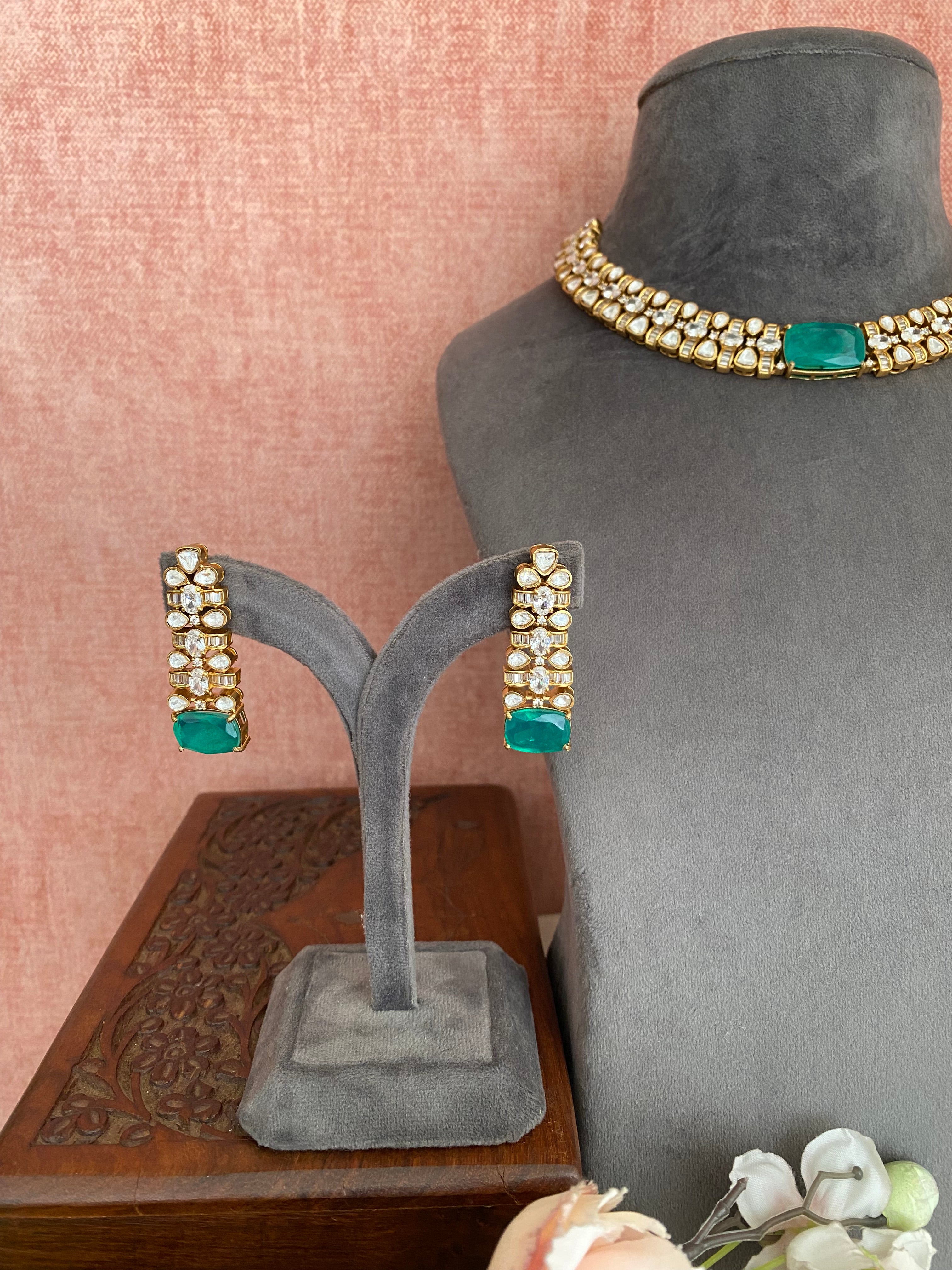 Moissanite Polki Green Stone Necklace Set