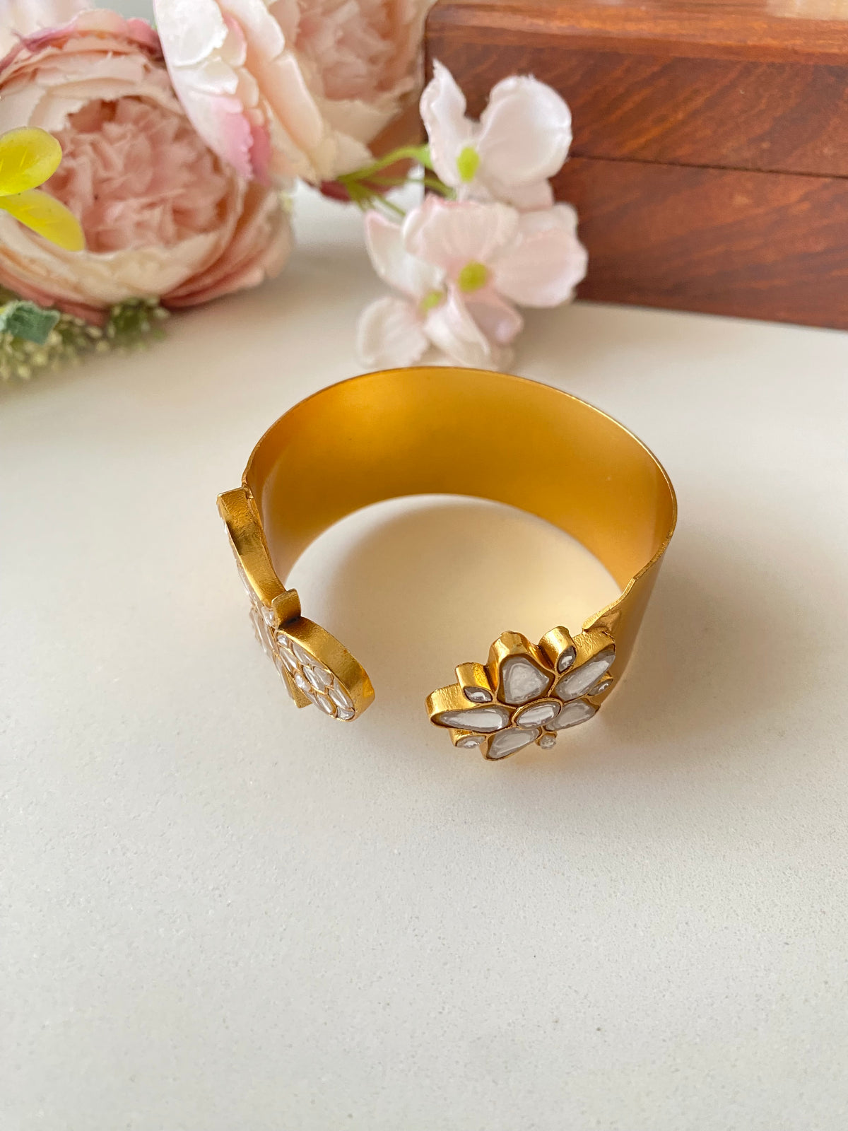 Gold Plated Kundan kada