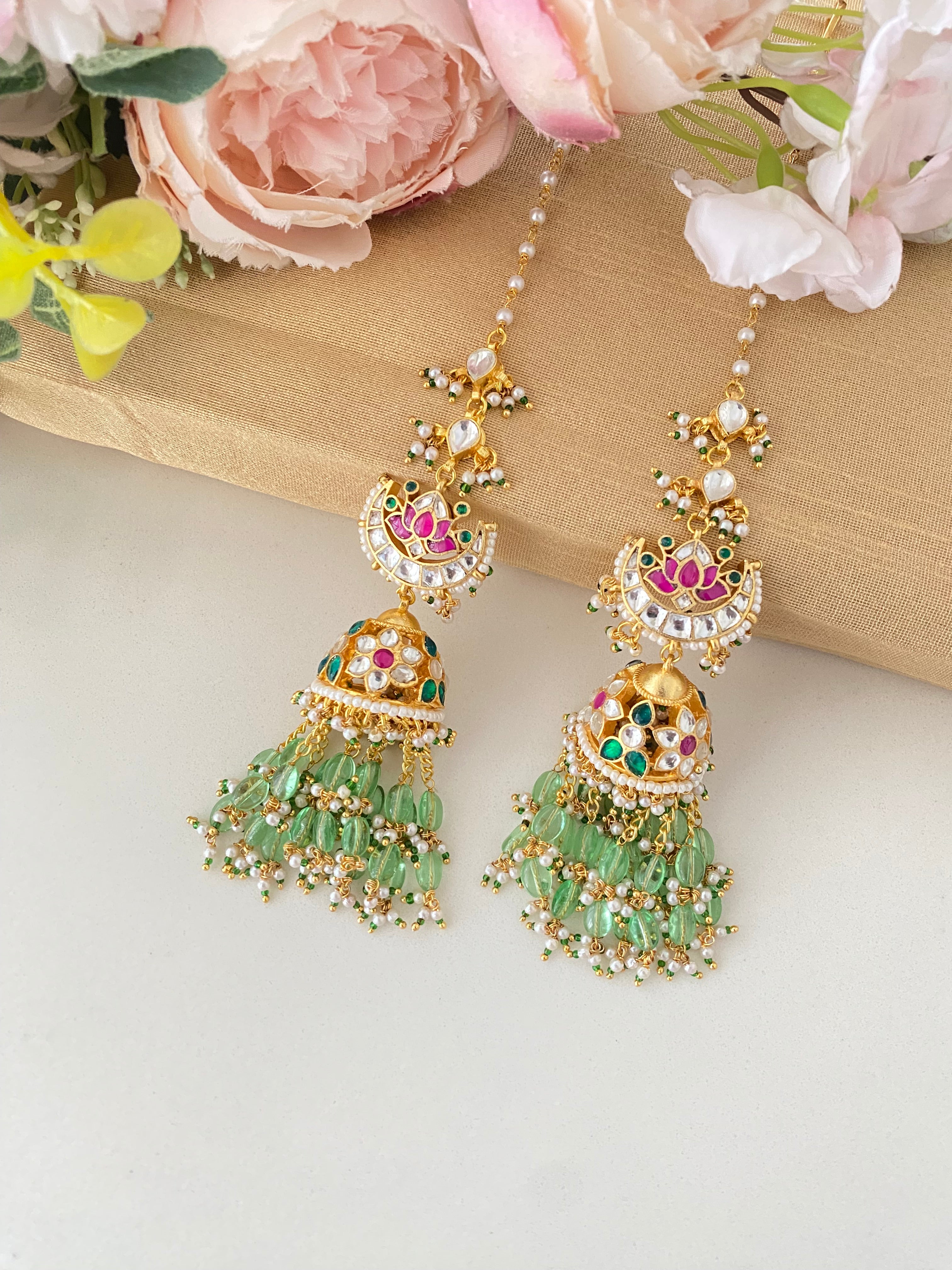 Gold Plated Kundan Jhumka in Drops