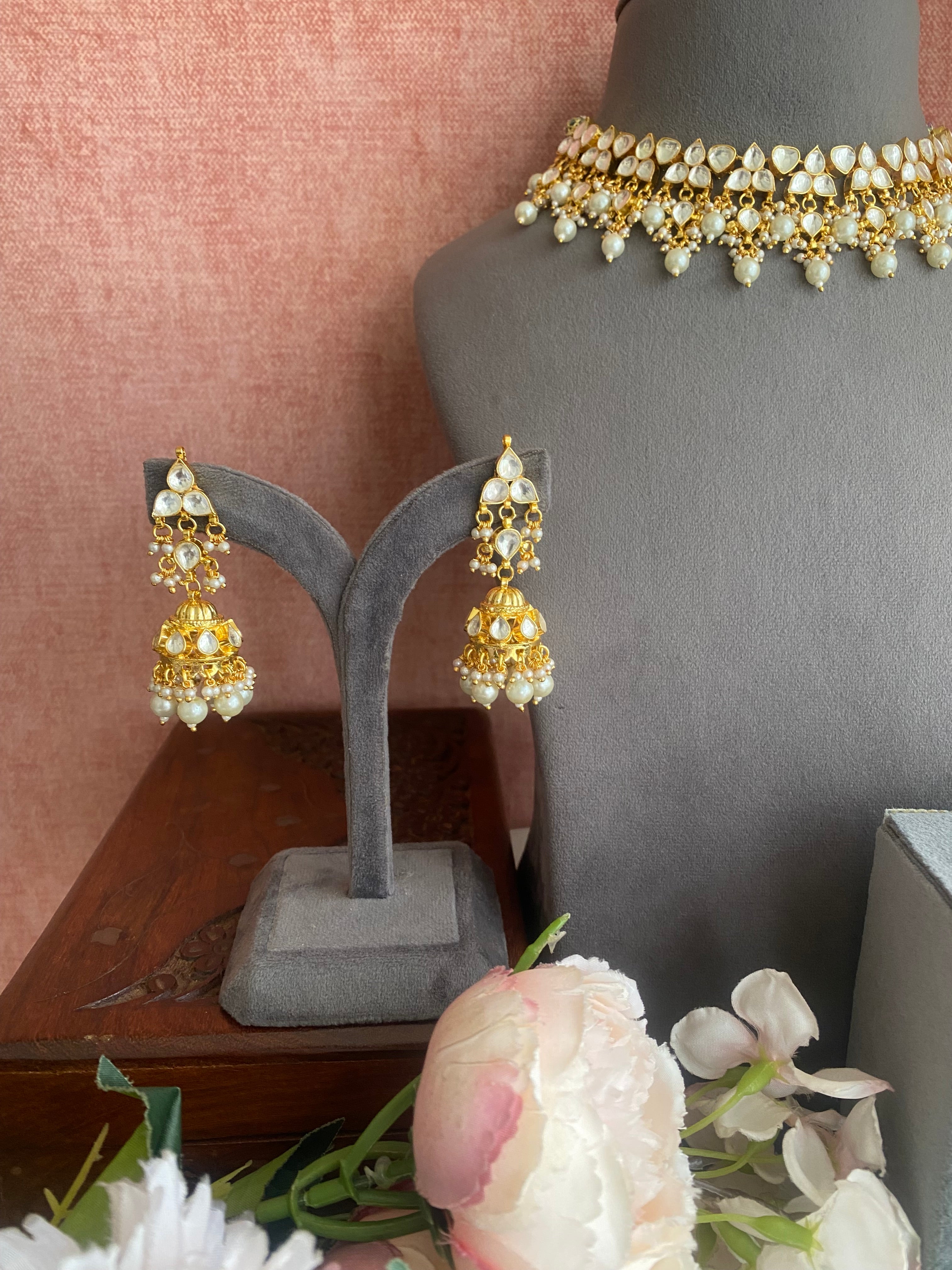 Gold plated Kundan Choker Set