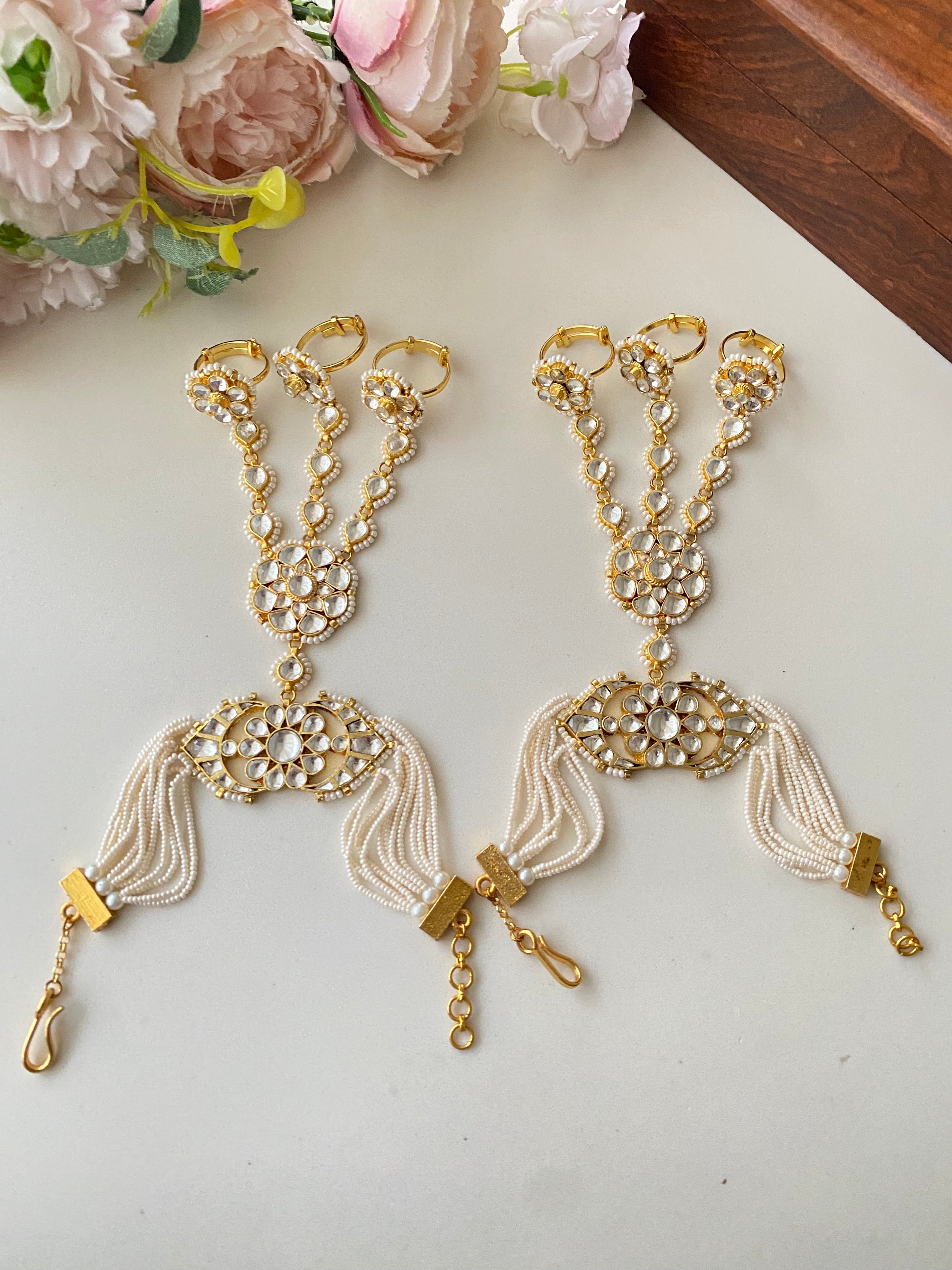 Gold plated Kundan Hathphool