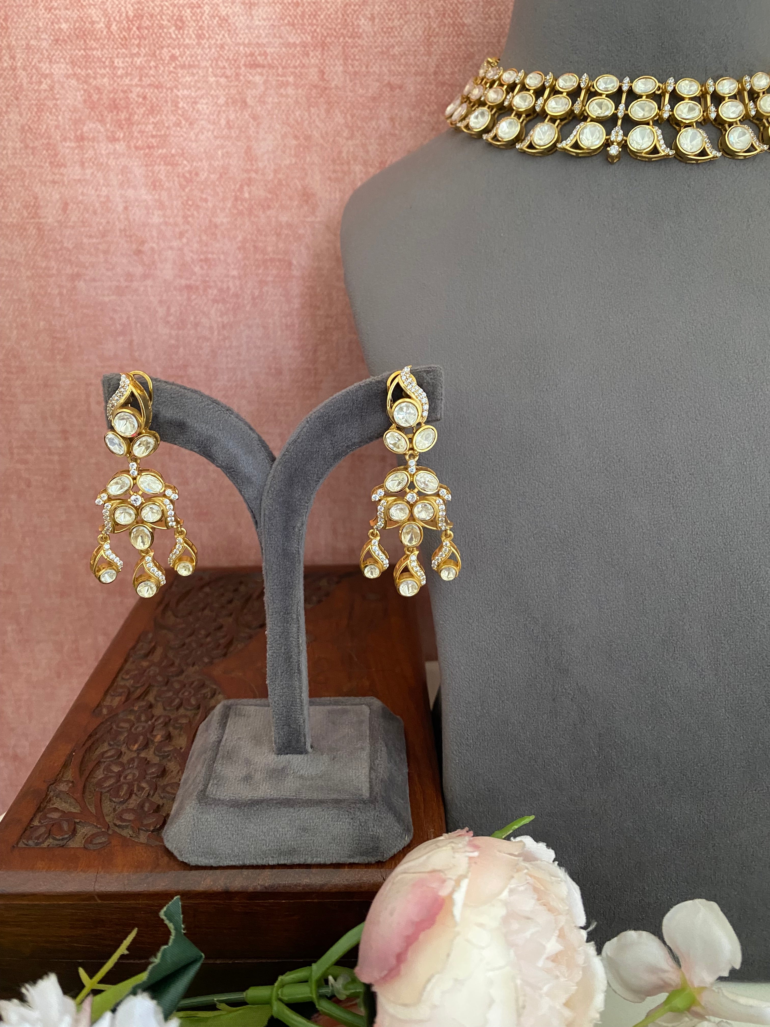 Gold plated Moissanite Choker set