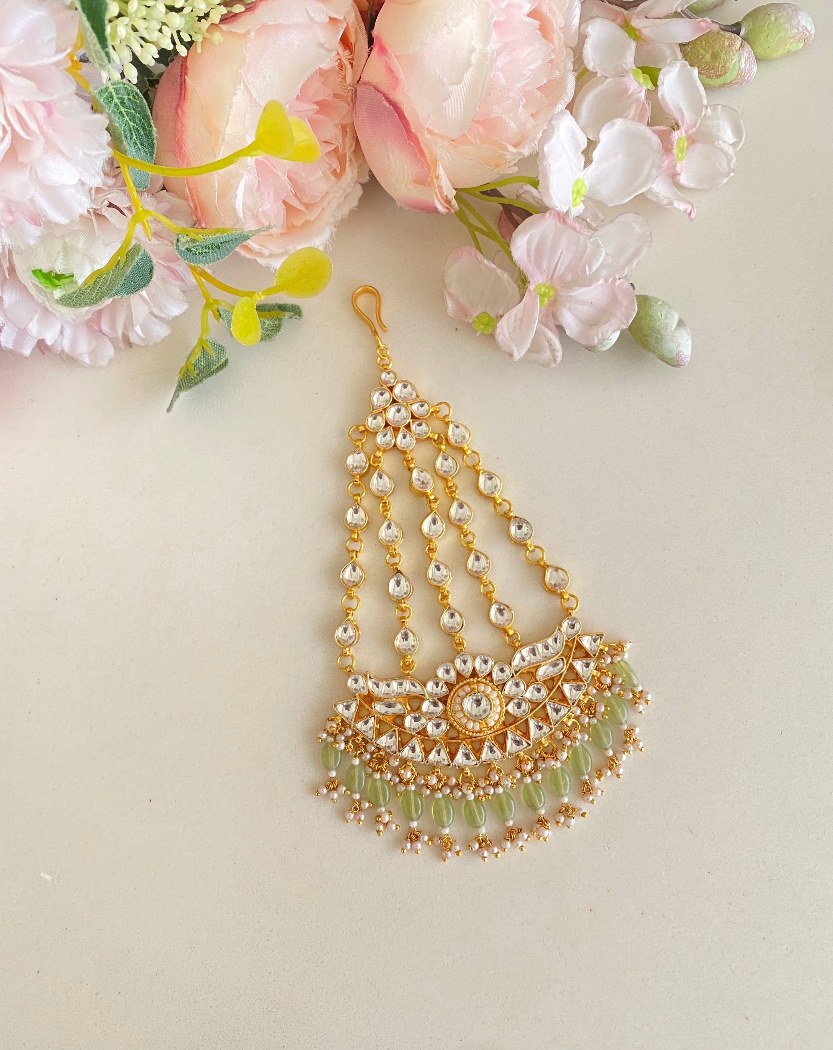 Gold plated Kundan Passa