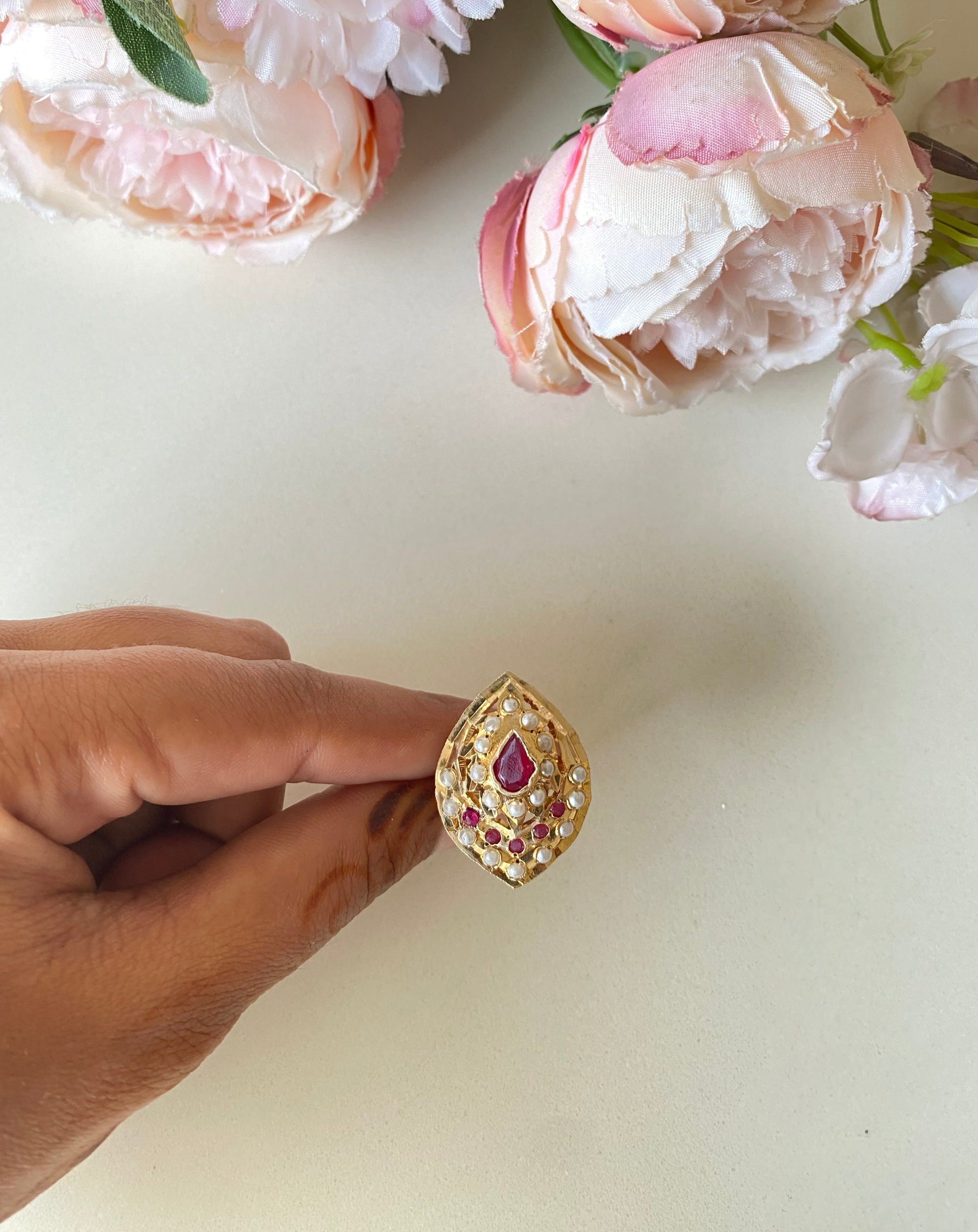 AmritsariJadau Red Stone Ring