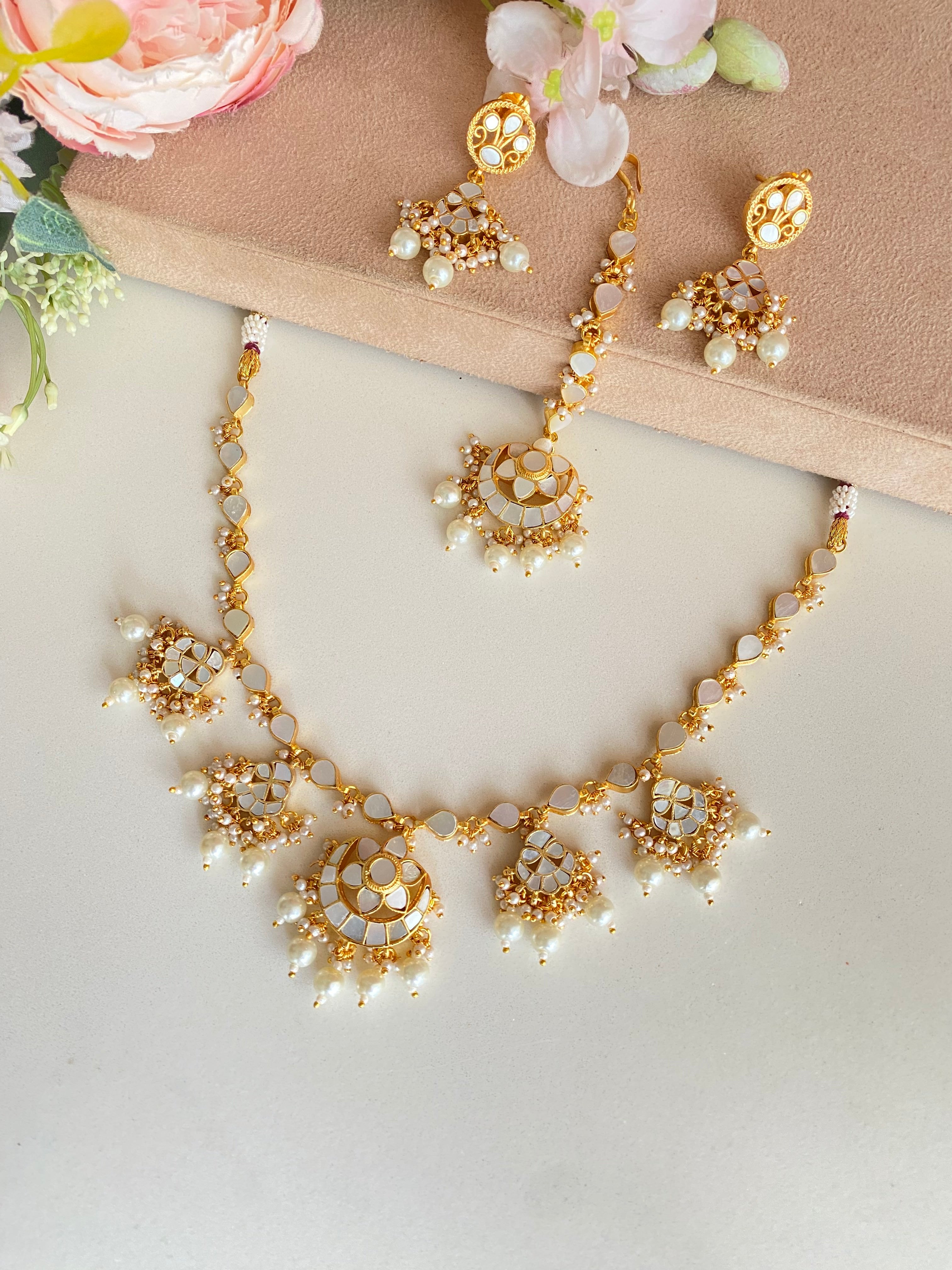 Mother of pearl Necklace Set