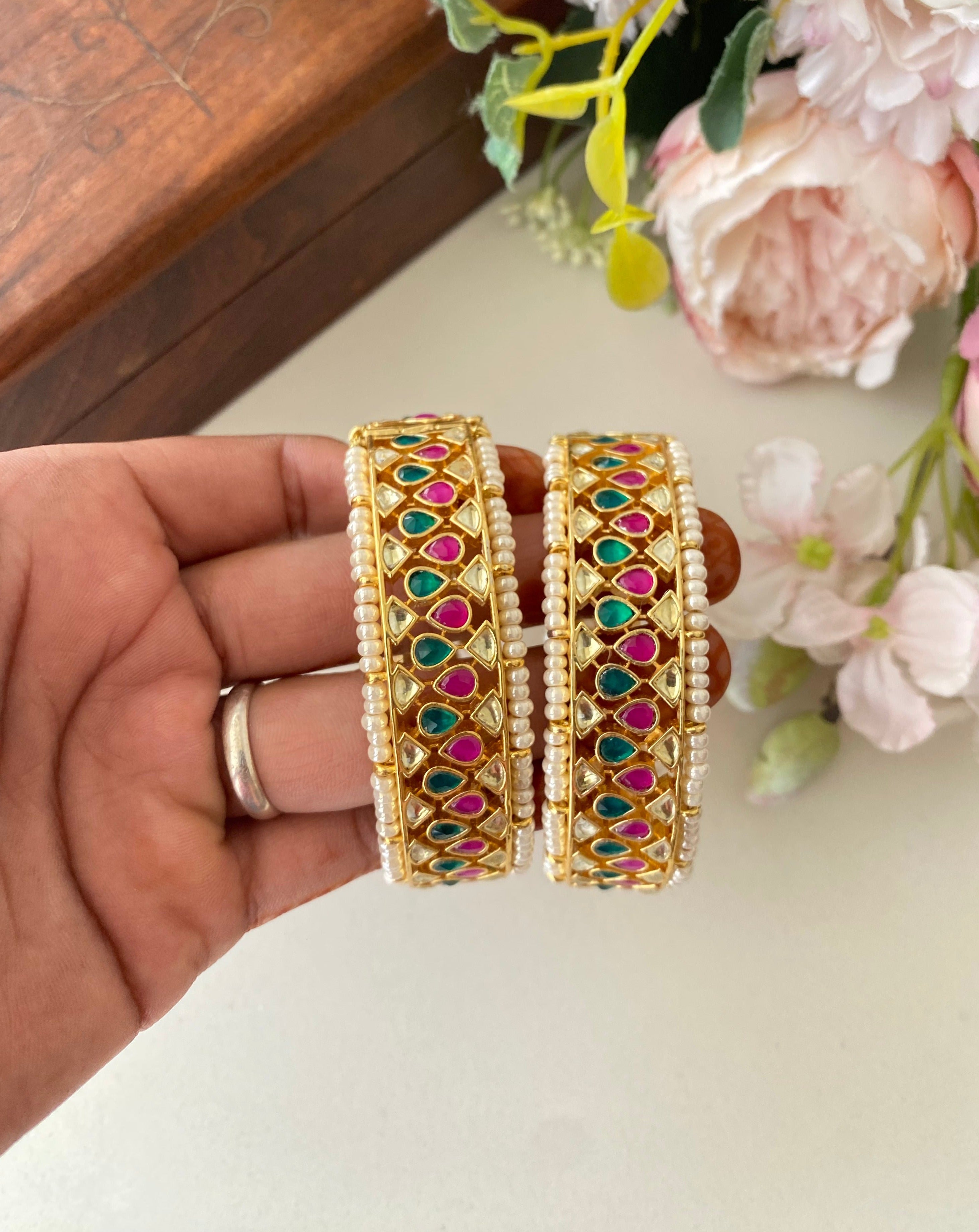 Gold plated Kundan Multi Bangles