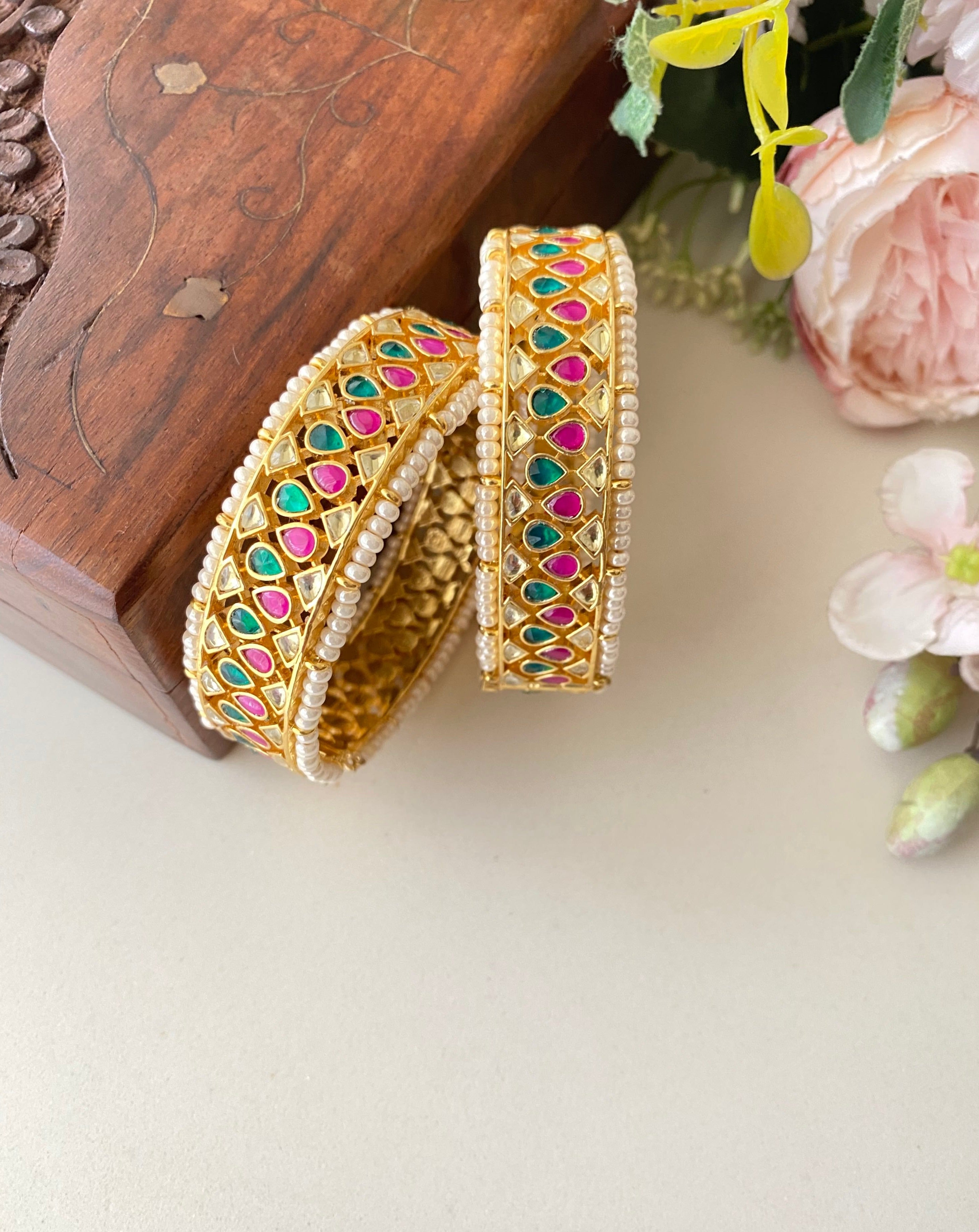 Gold plated Kundan Multi Bangles