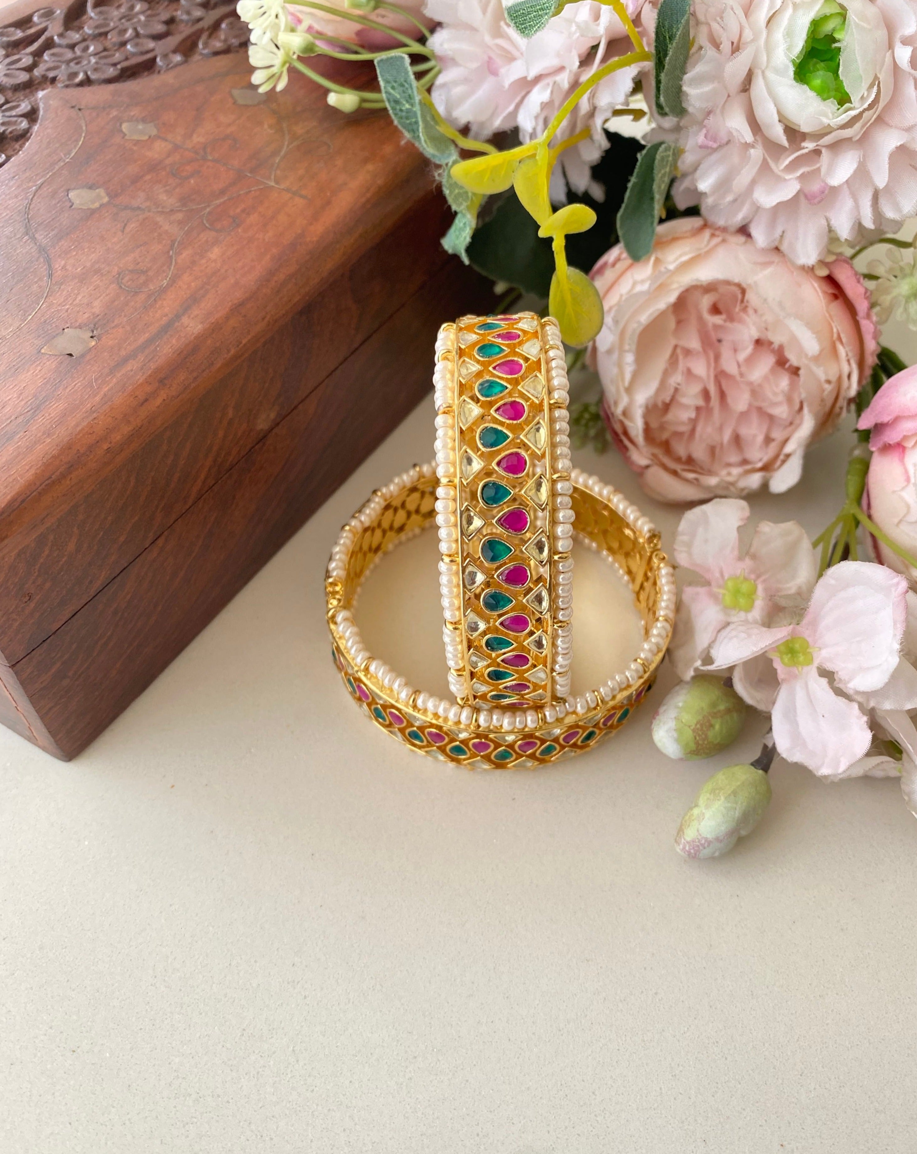 Gold plated Kundan Multi Bangles