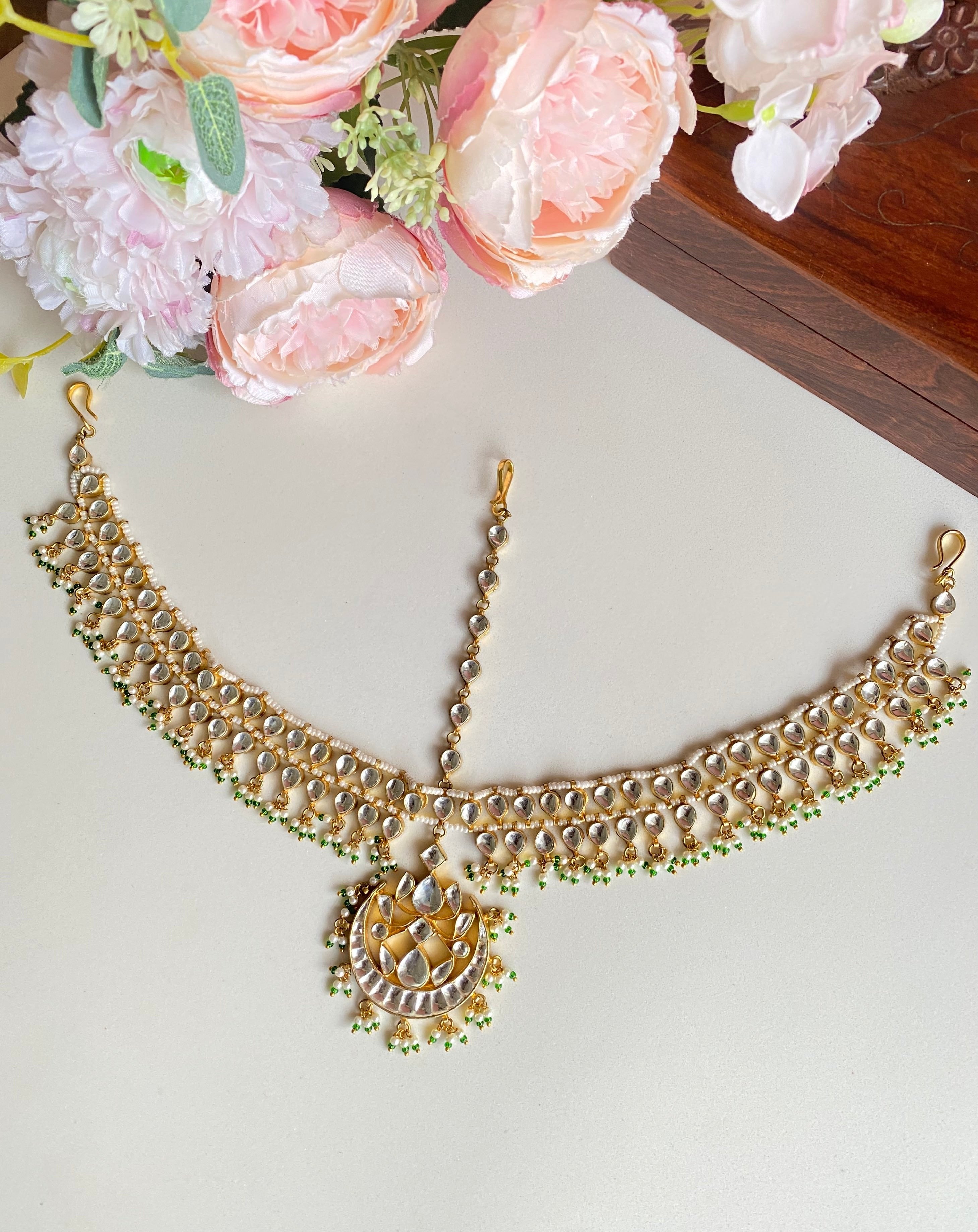 Gold Plated Kundan Mathapatti