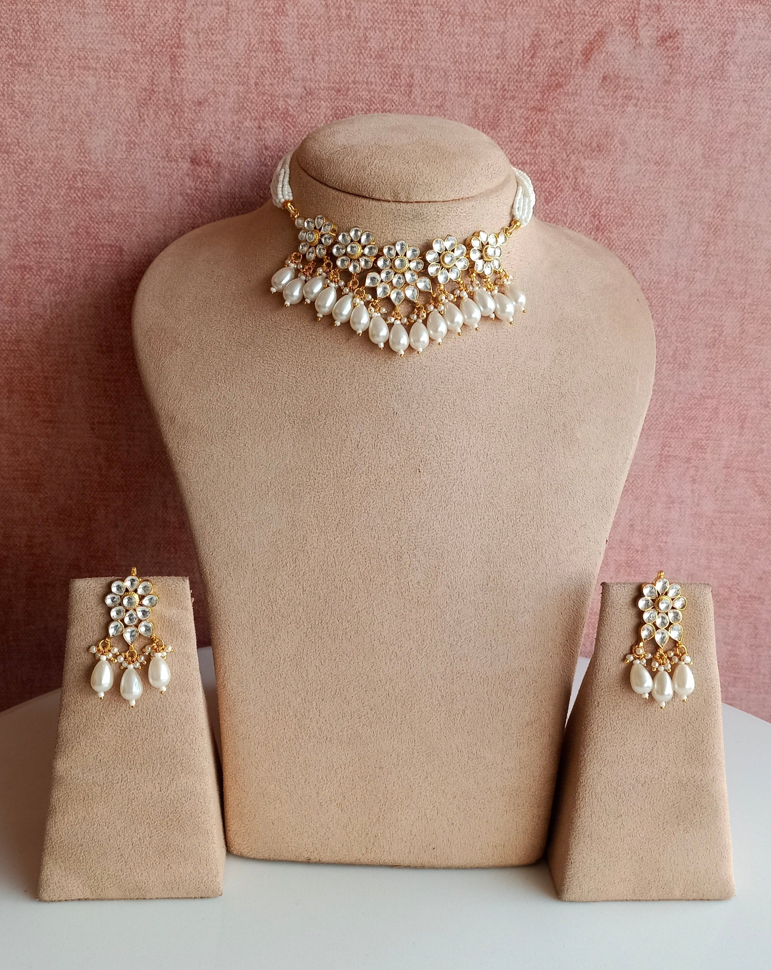 Gold Plated Kundan Floral Necklace Set
