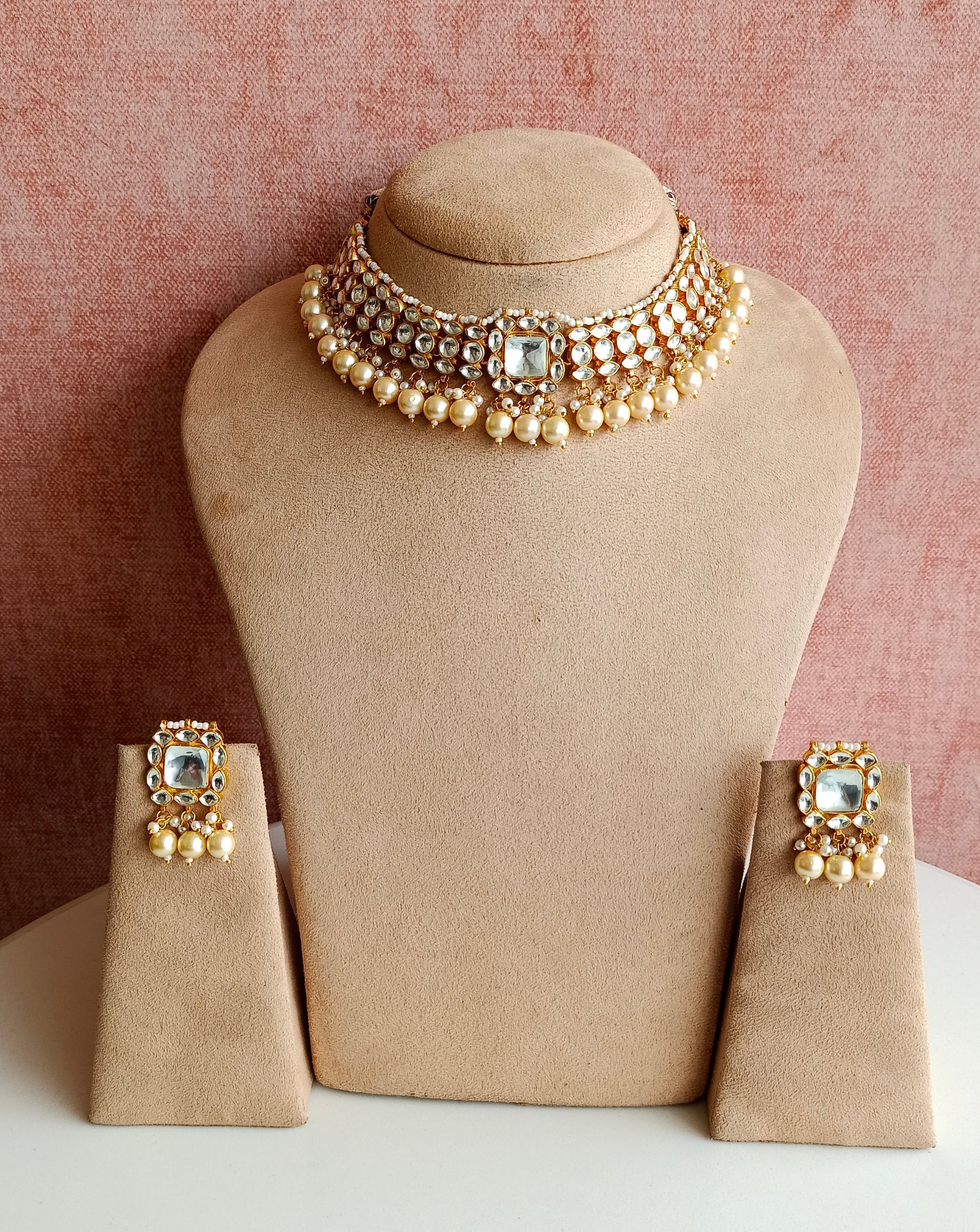 Kundan Gold plated Choker Set