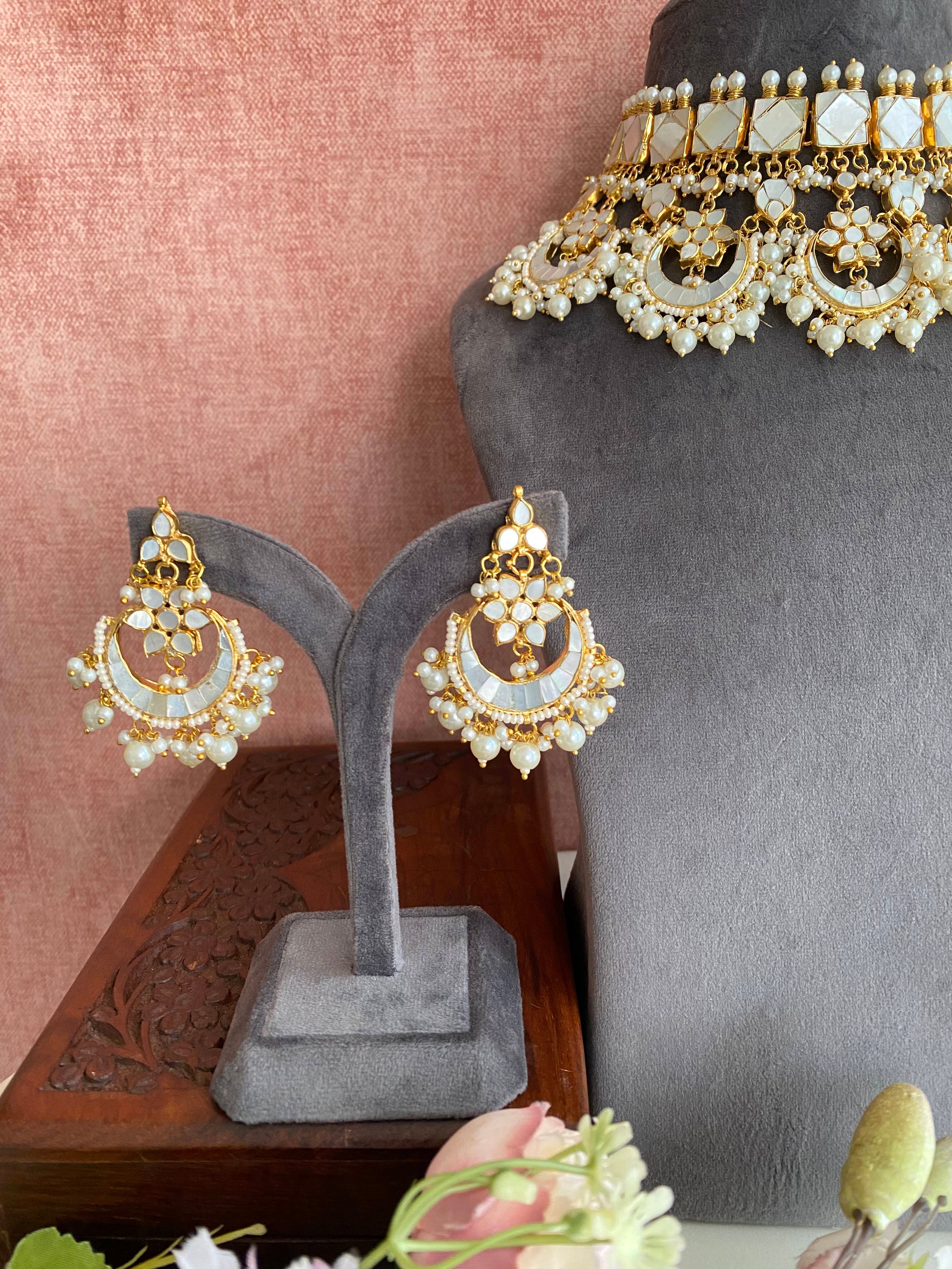 Mother Of Pearl Necklace Set in Pearl Drops
