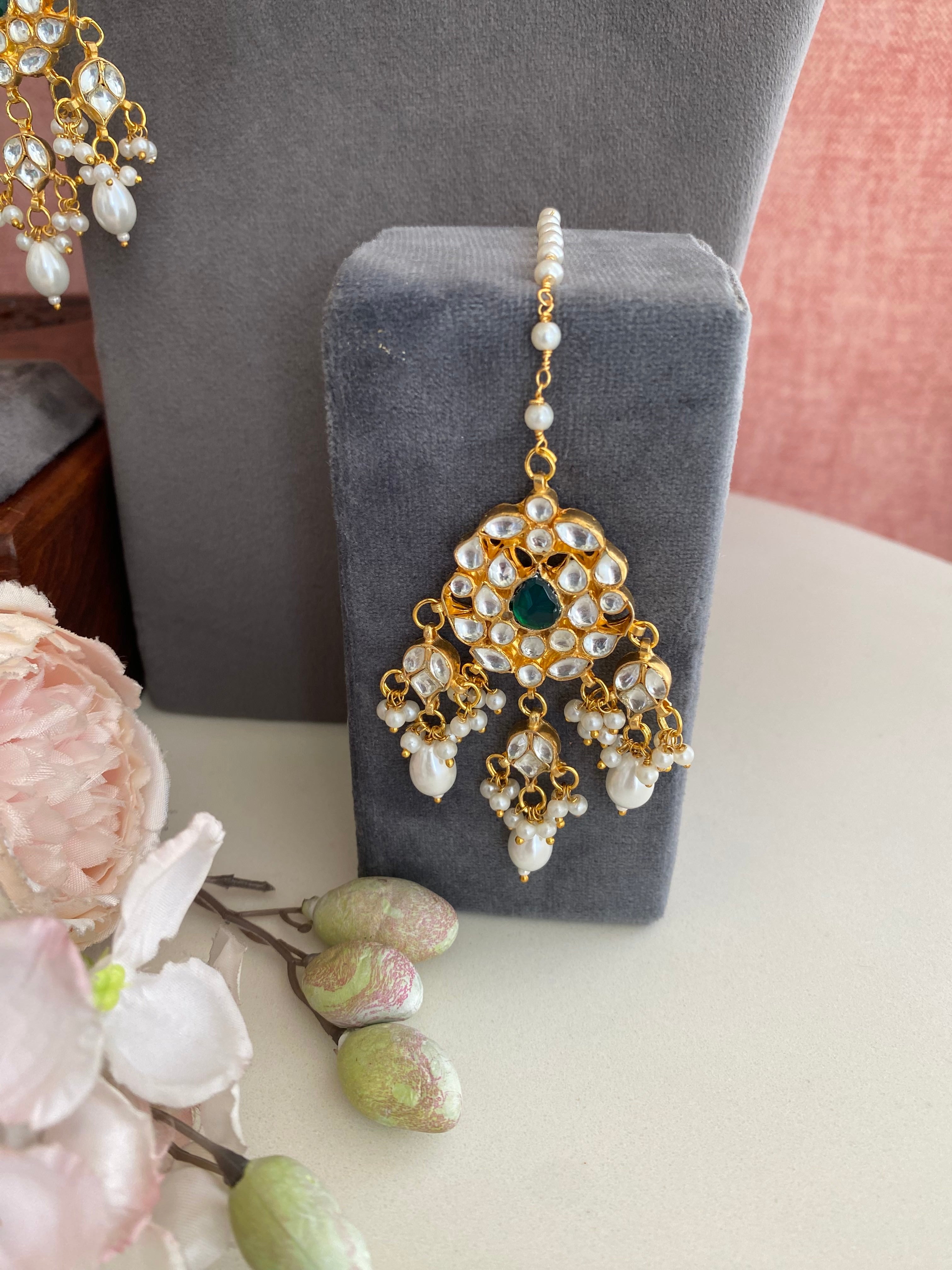 Green Stone Kundan bridal necklace set