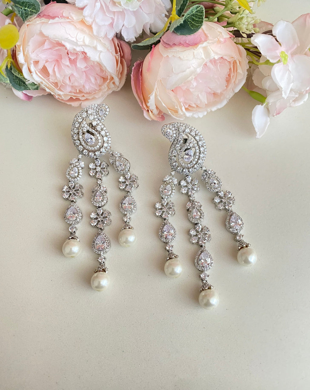 Diamond Earring in Pearl