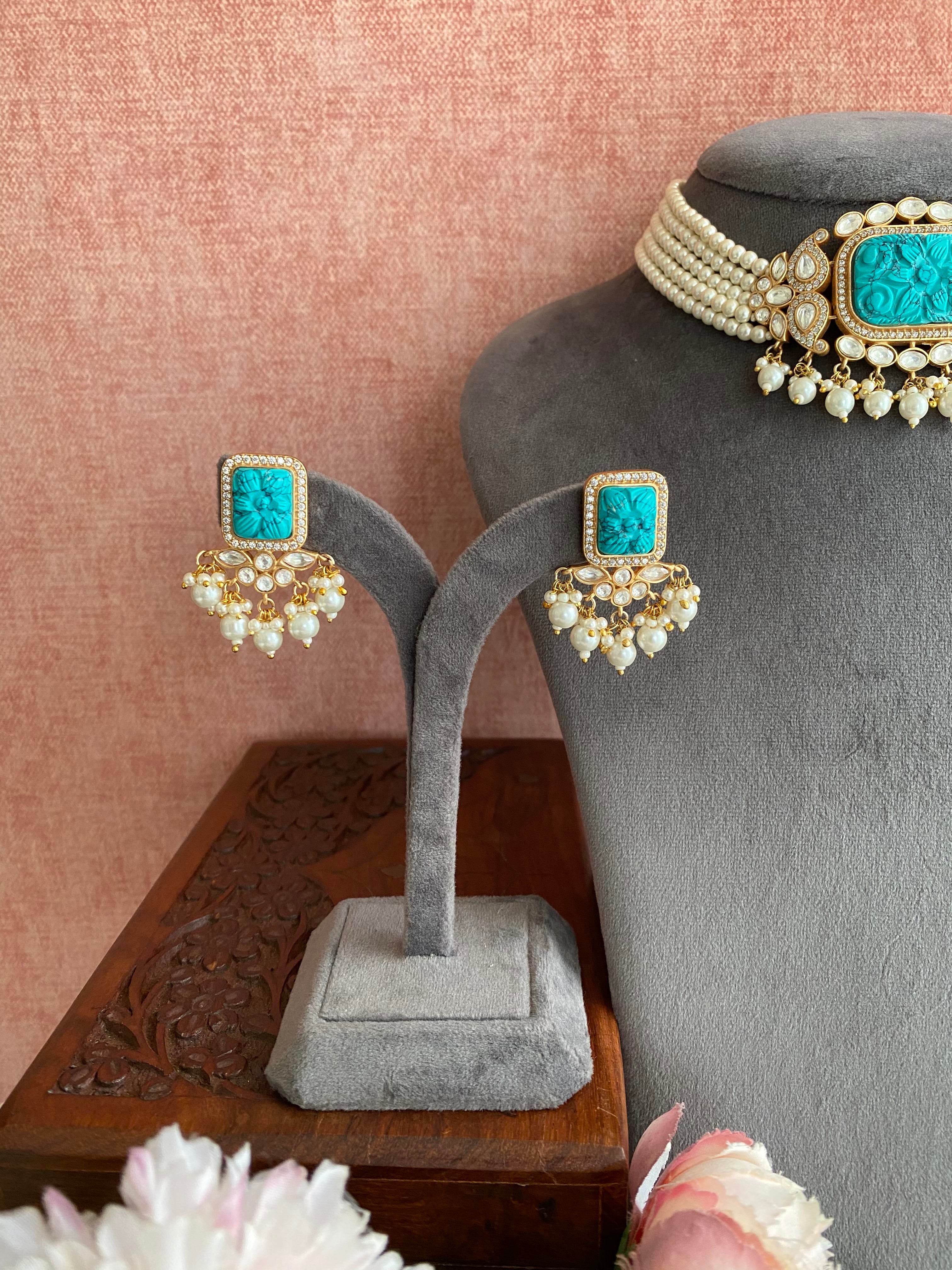 Gold plating Turquoise Choker Set