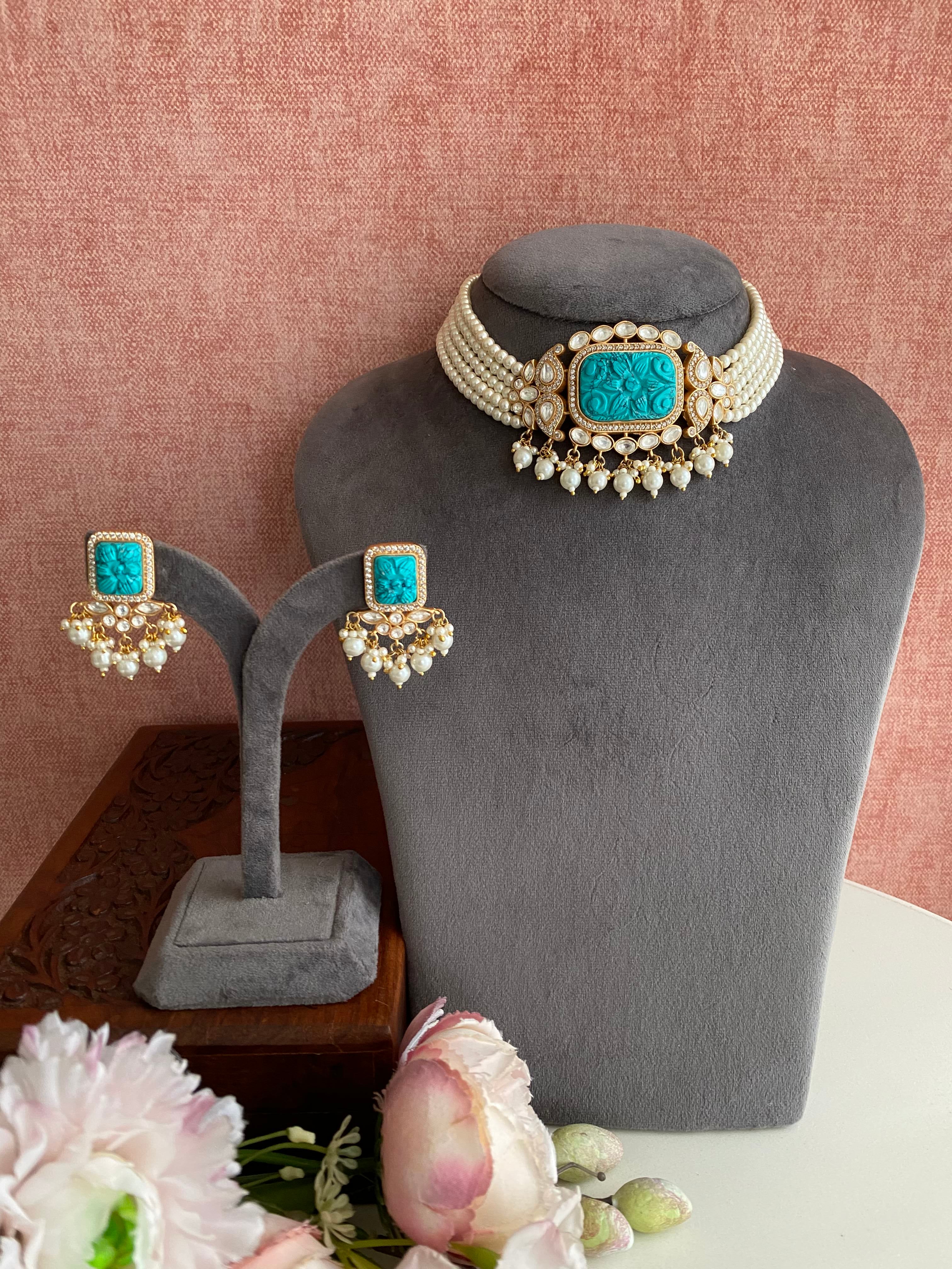 Gold plating Turquoise Choker Set