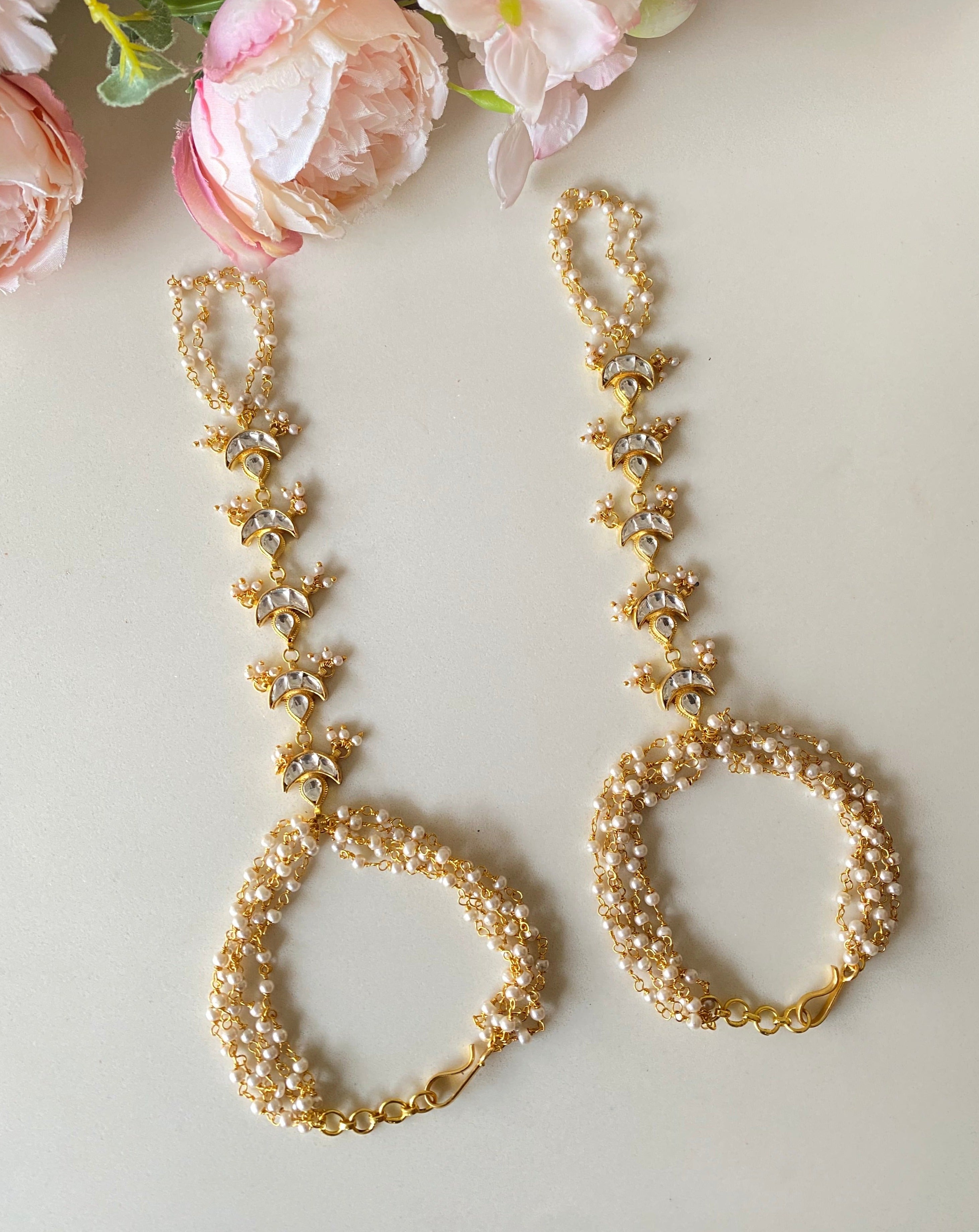 Gold plated Kundan Chand Hathphool