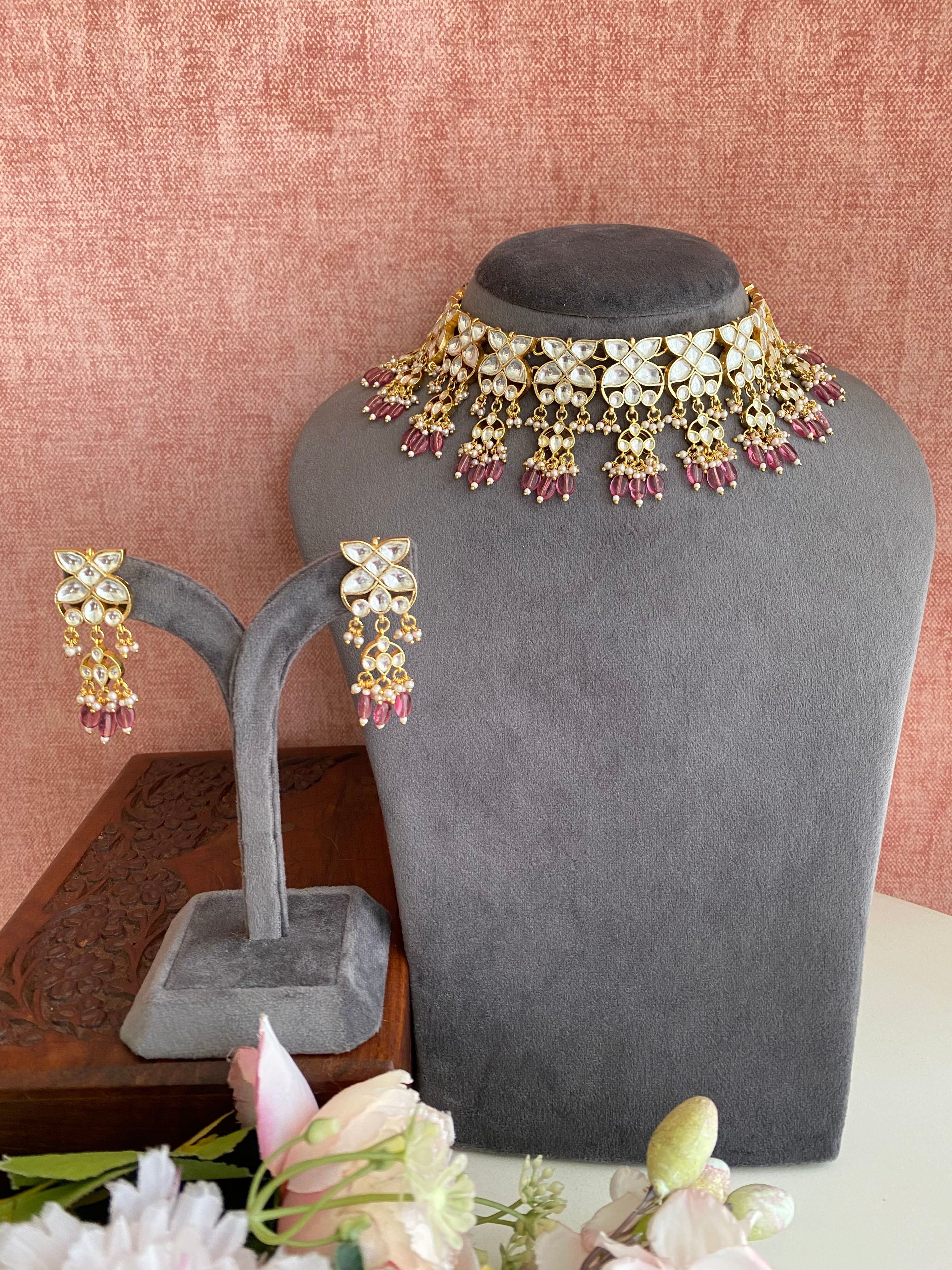 Gold plated Kundan Choker Set