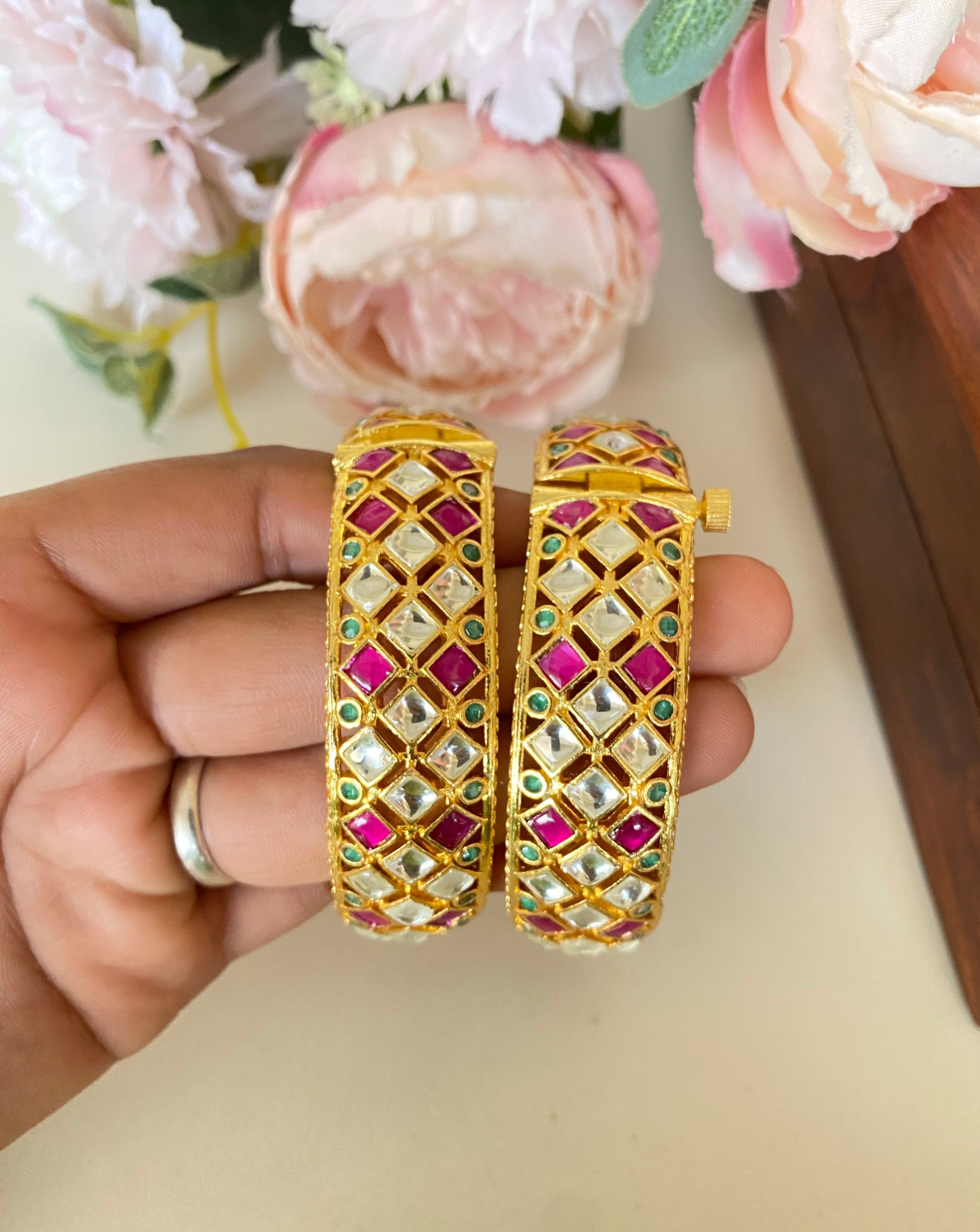 Pink kundan bangles