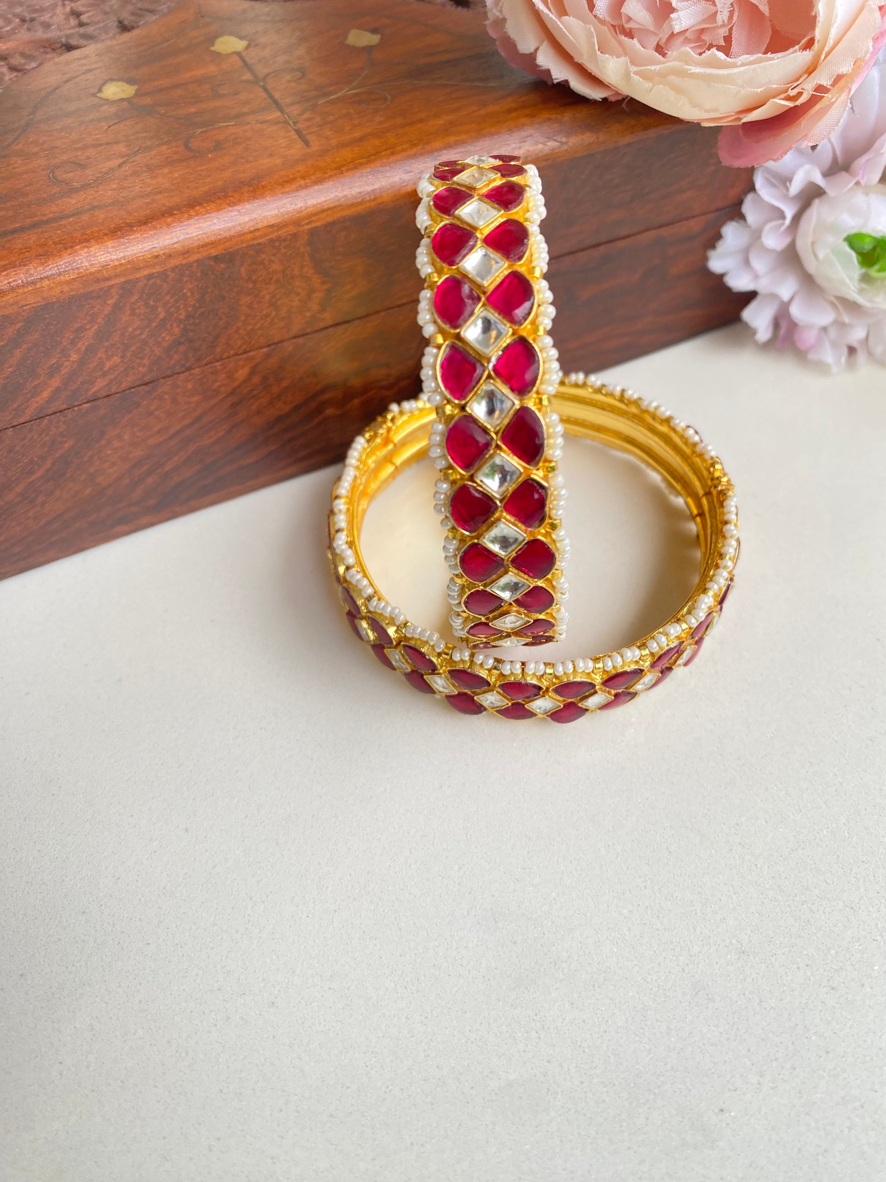 Gold Plated Pink kundan bangles