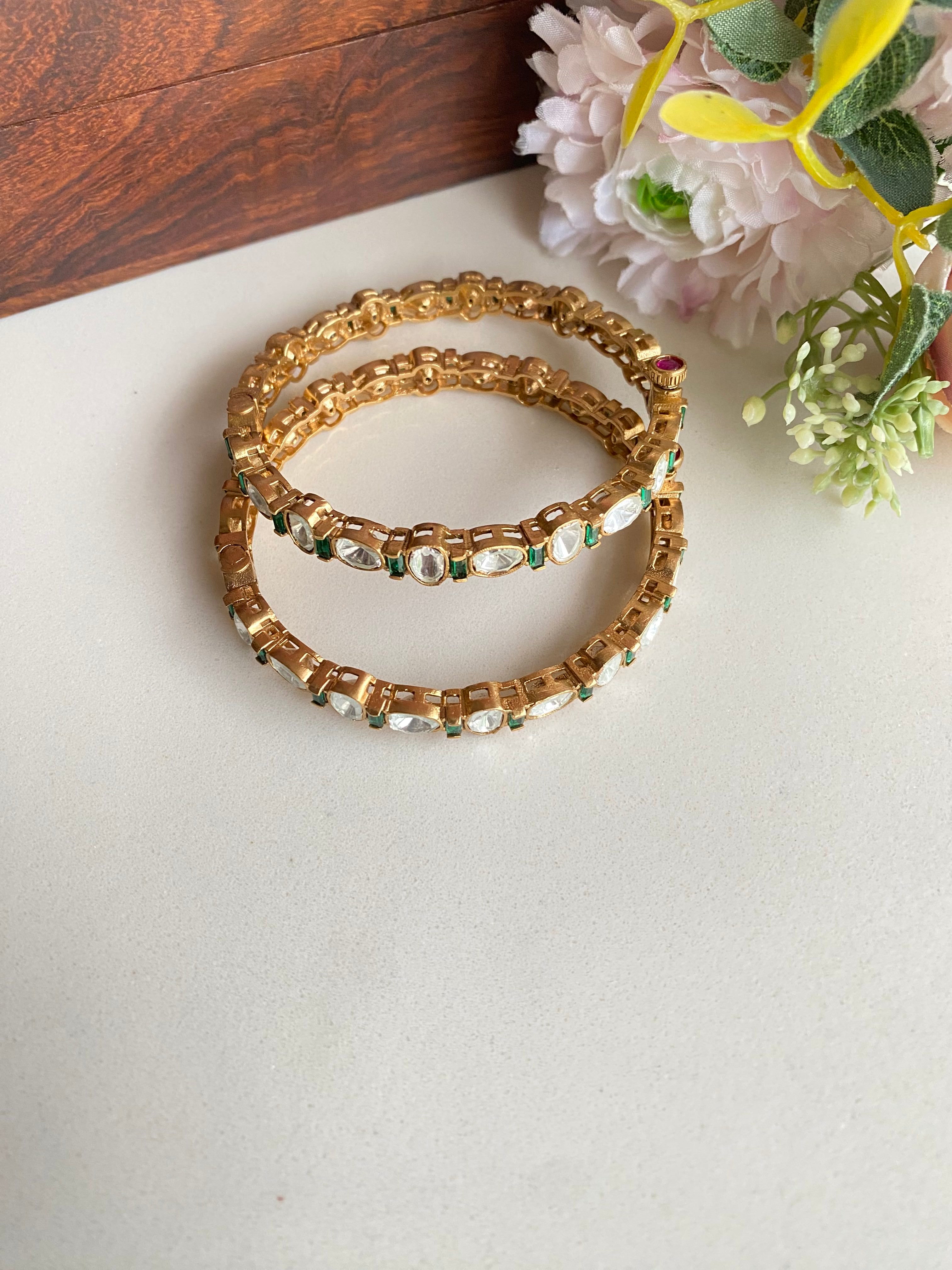 Gold plated Green Kundan Bangle
