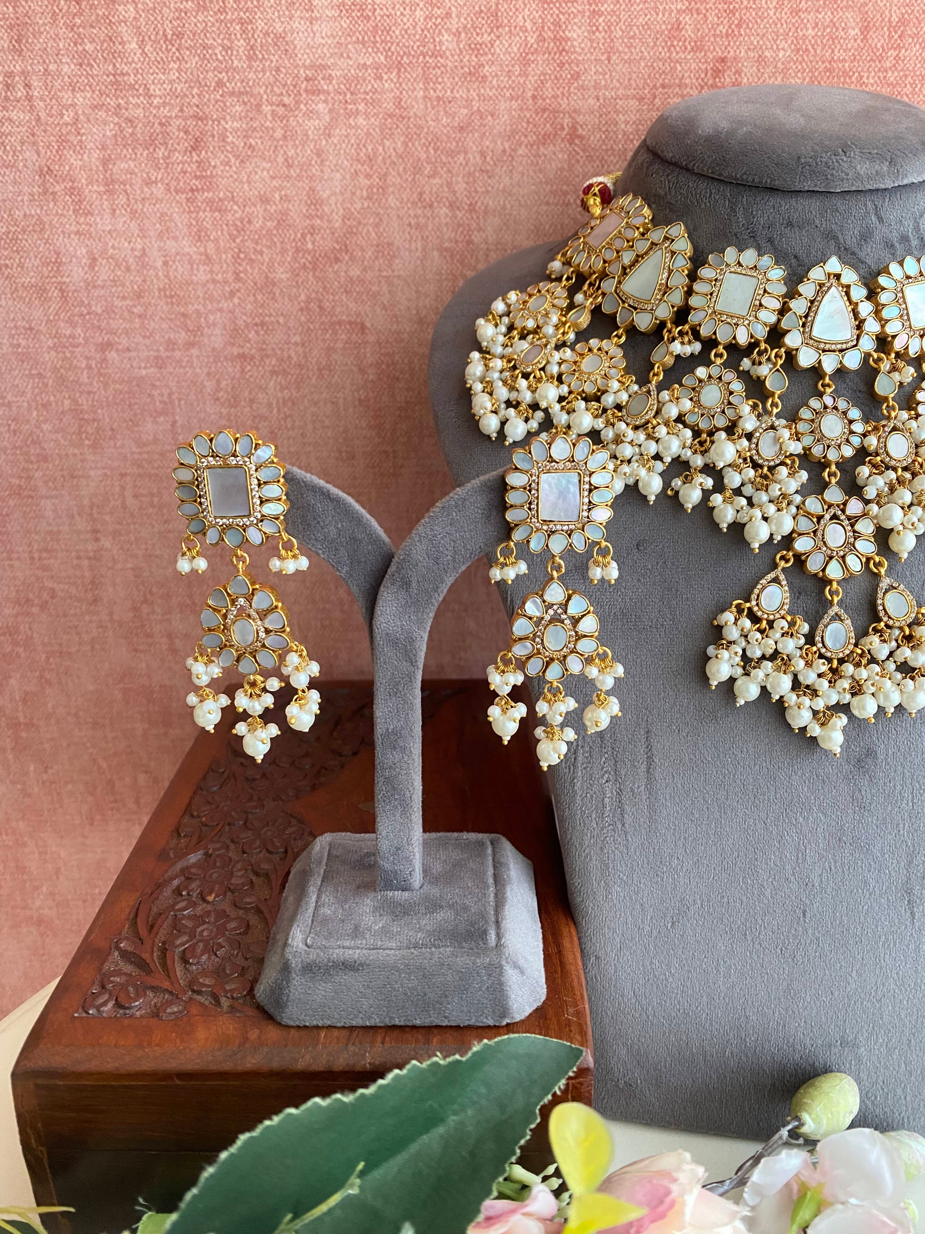 Mother of Pearl Necklace set
