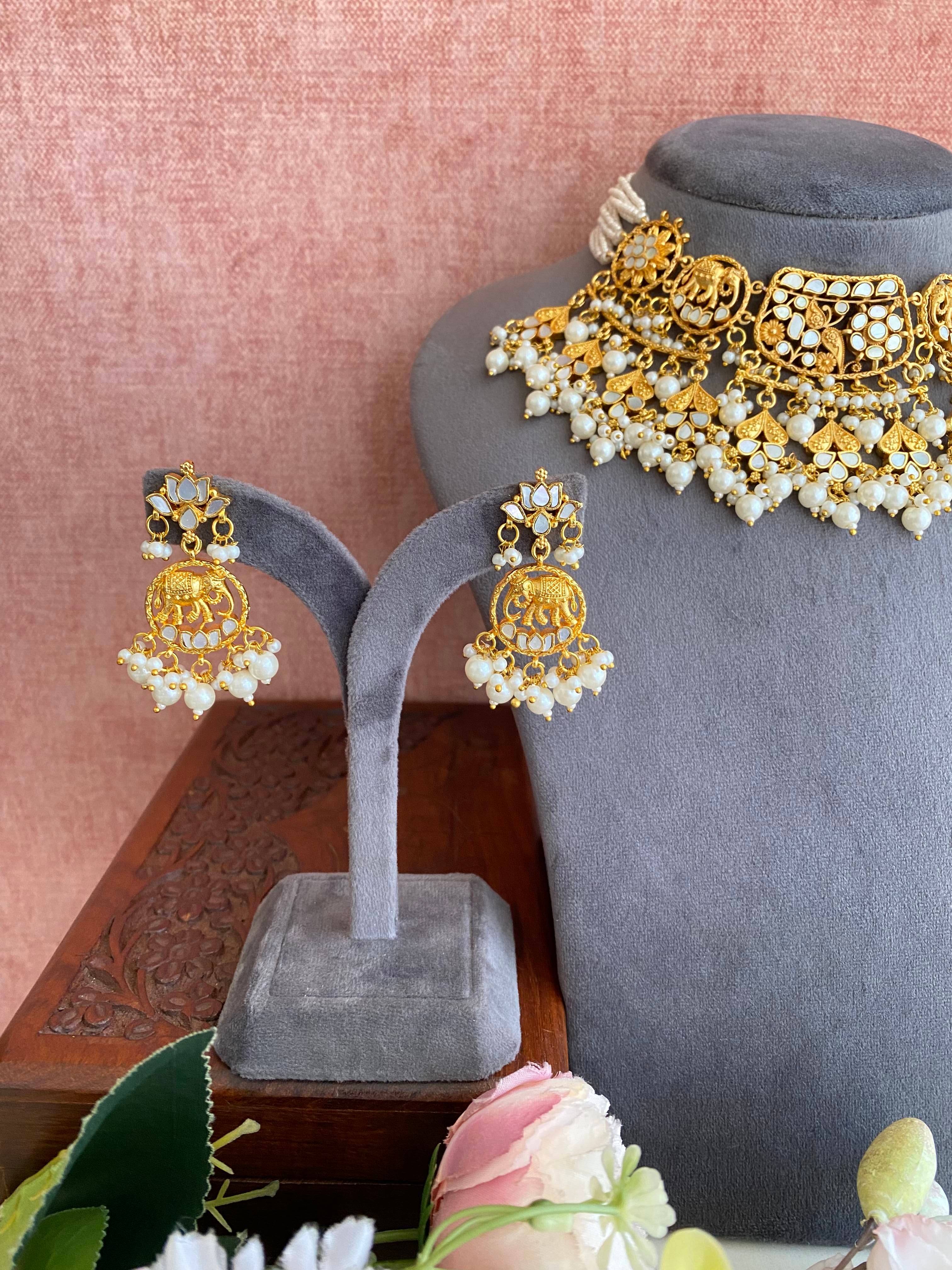 Mother Of pearl Antique choker set