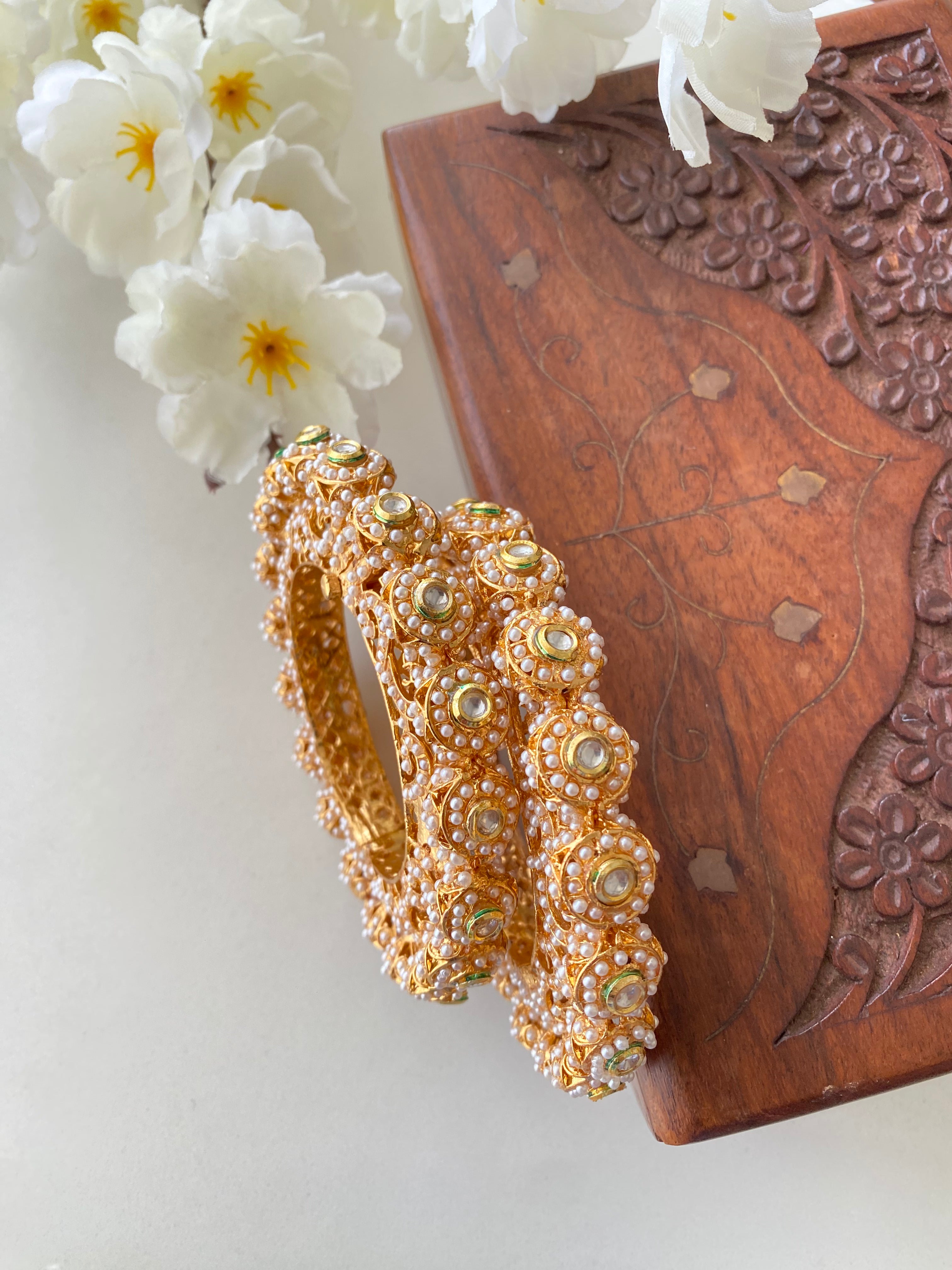 Amritsari Jadau Gold Plated Bangles