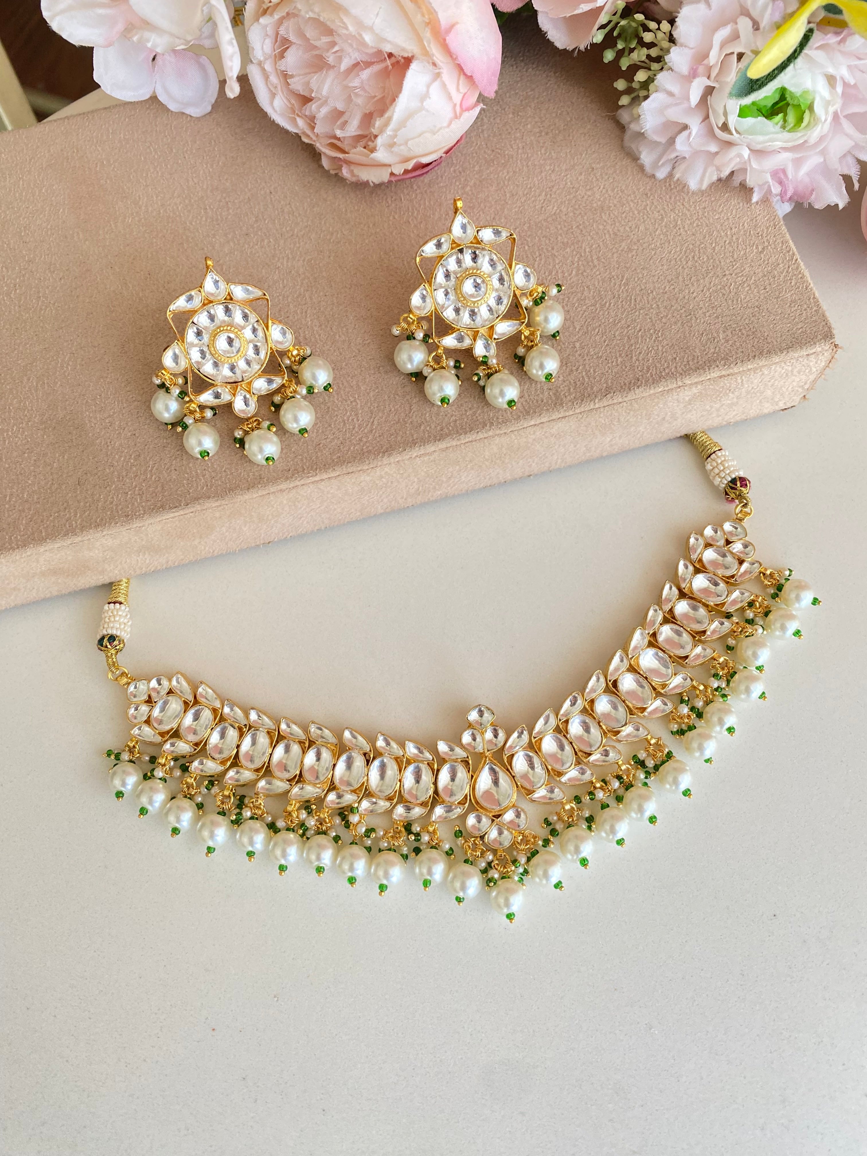 Gold plated Kundan Choker Set