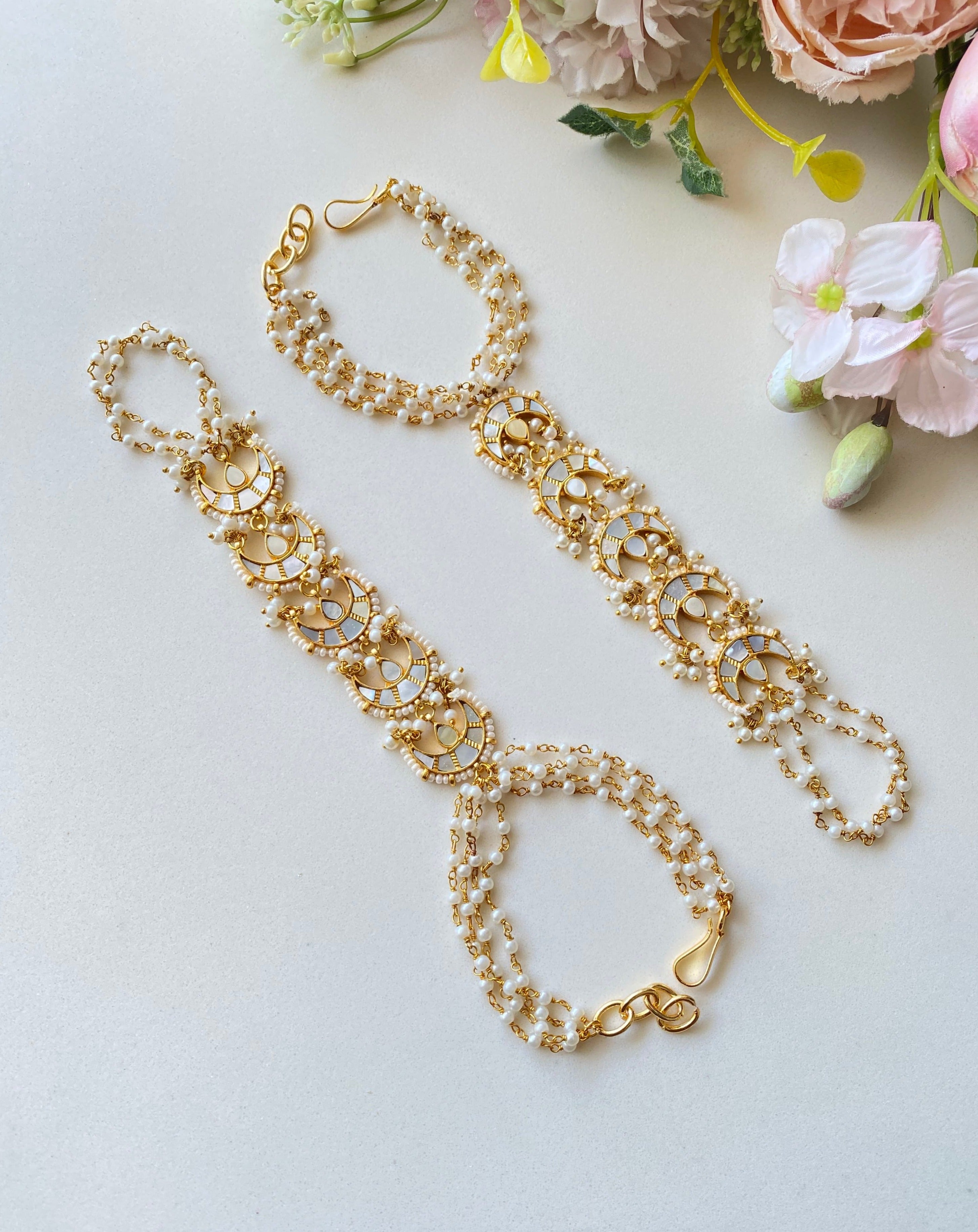Gold plated Mother of Pearl Hathphool