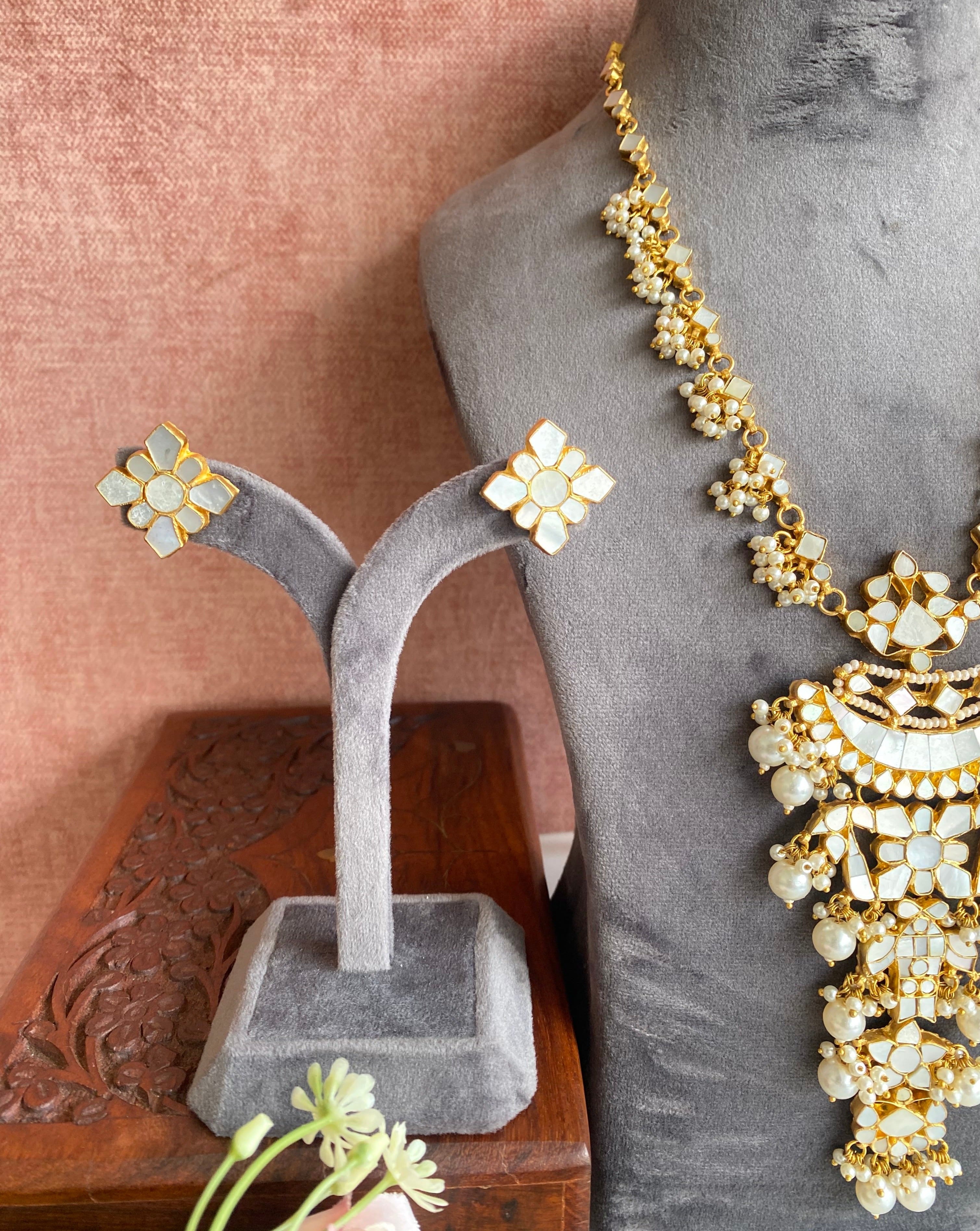 Mother of pearl long set