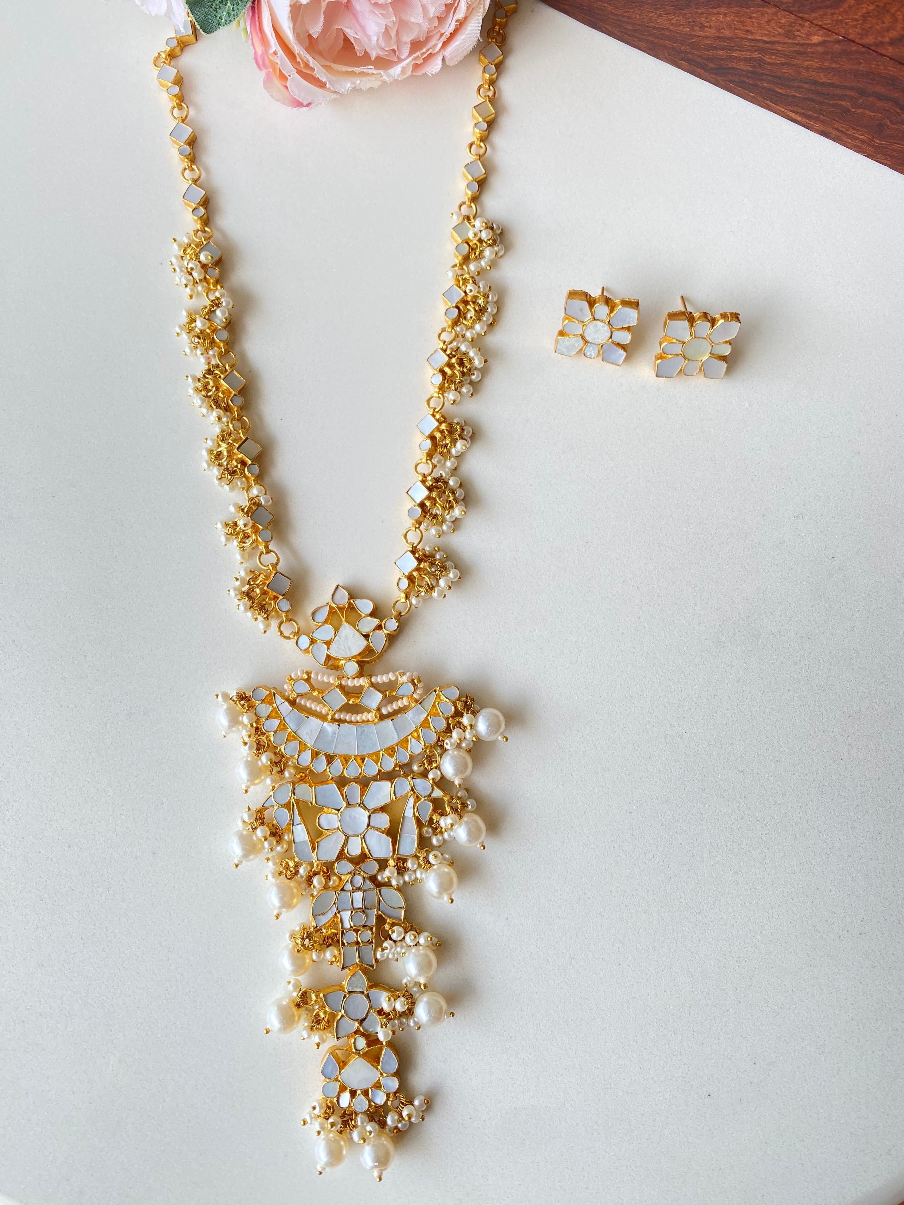 Mother of pearl long set