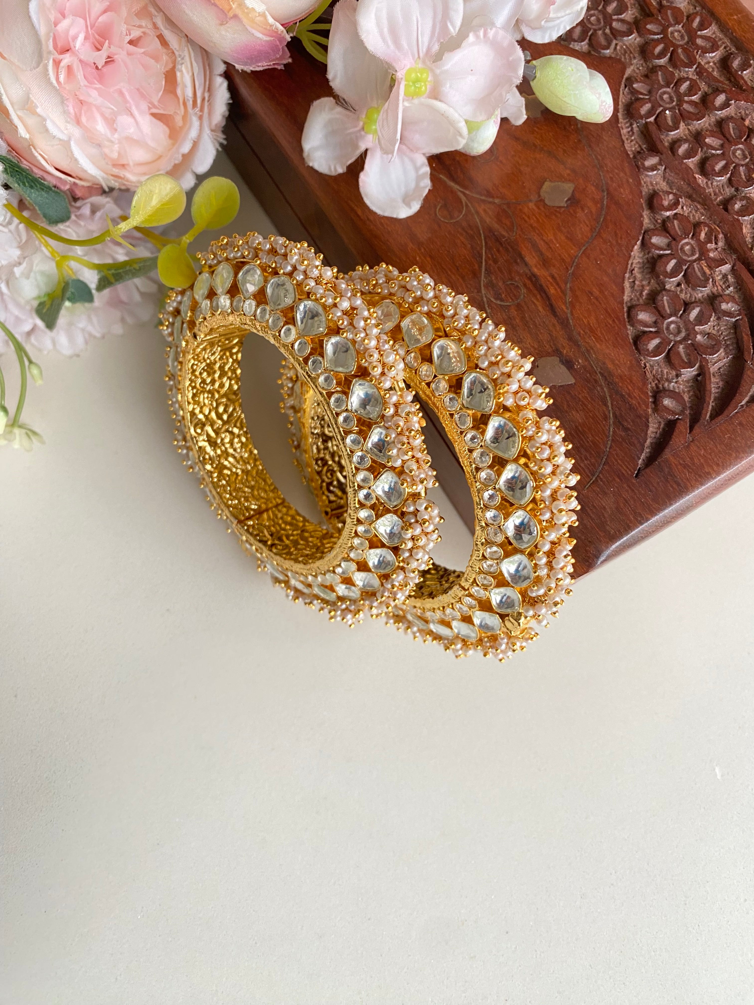 Gold plated Kundan Bangle in pearl detailing