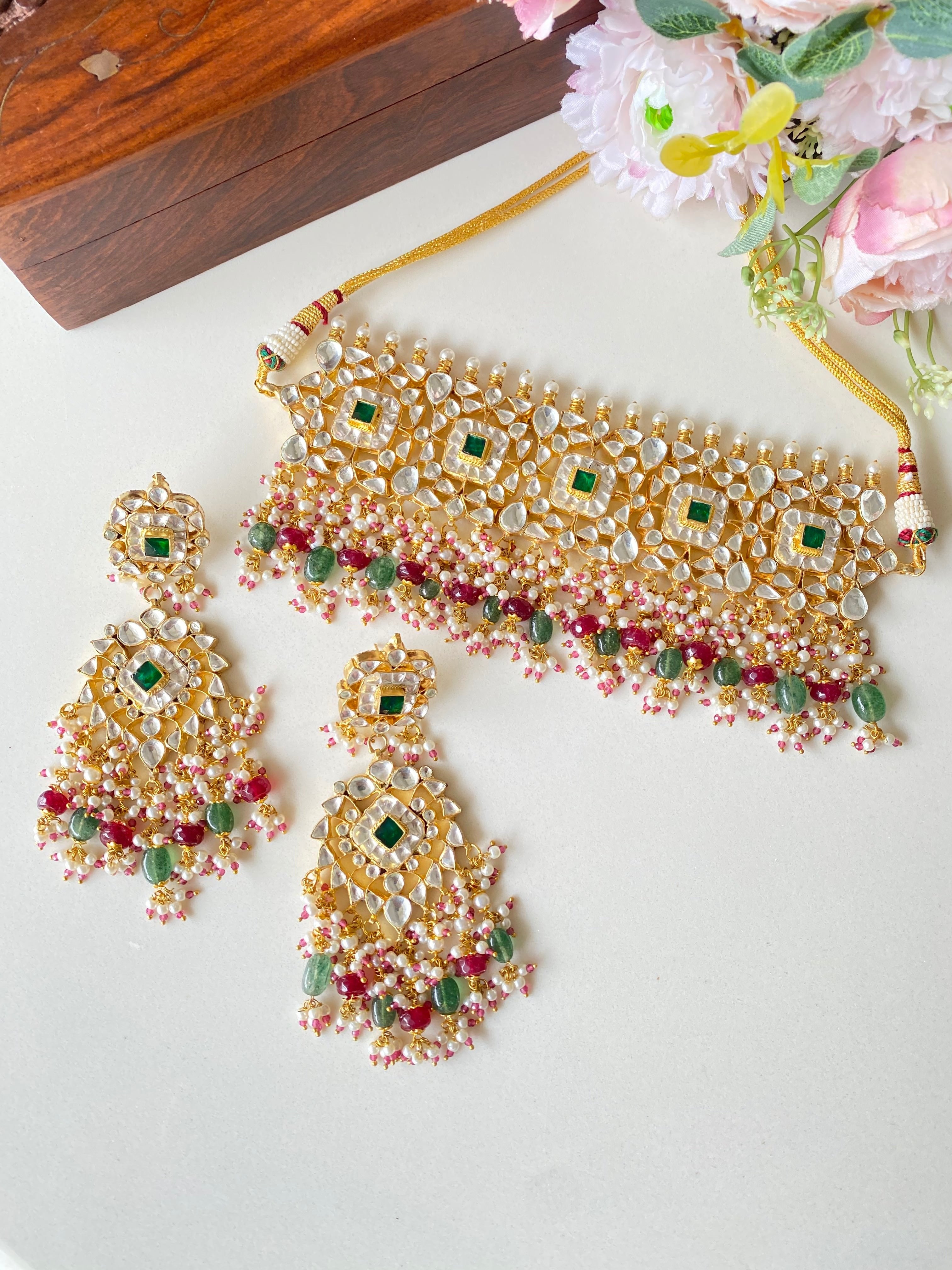 Gold plated Kundan Choker Set in Multi beads