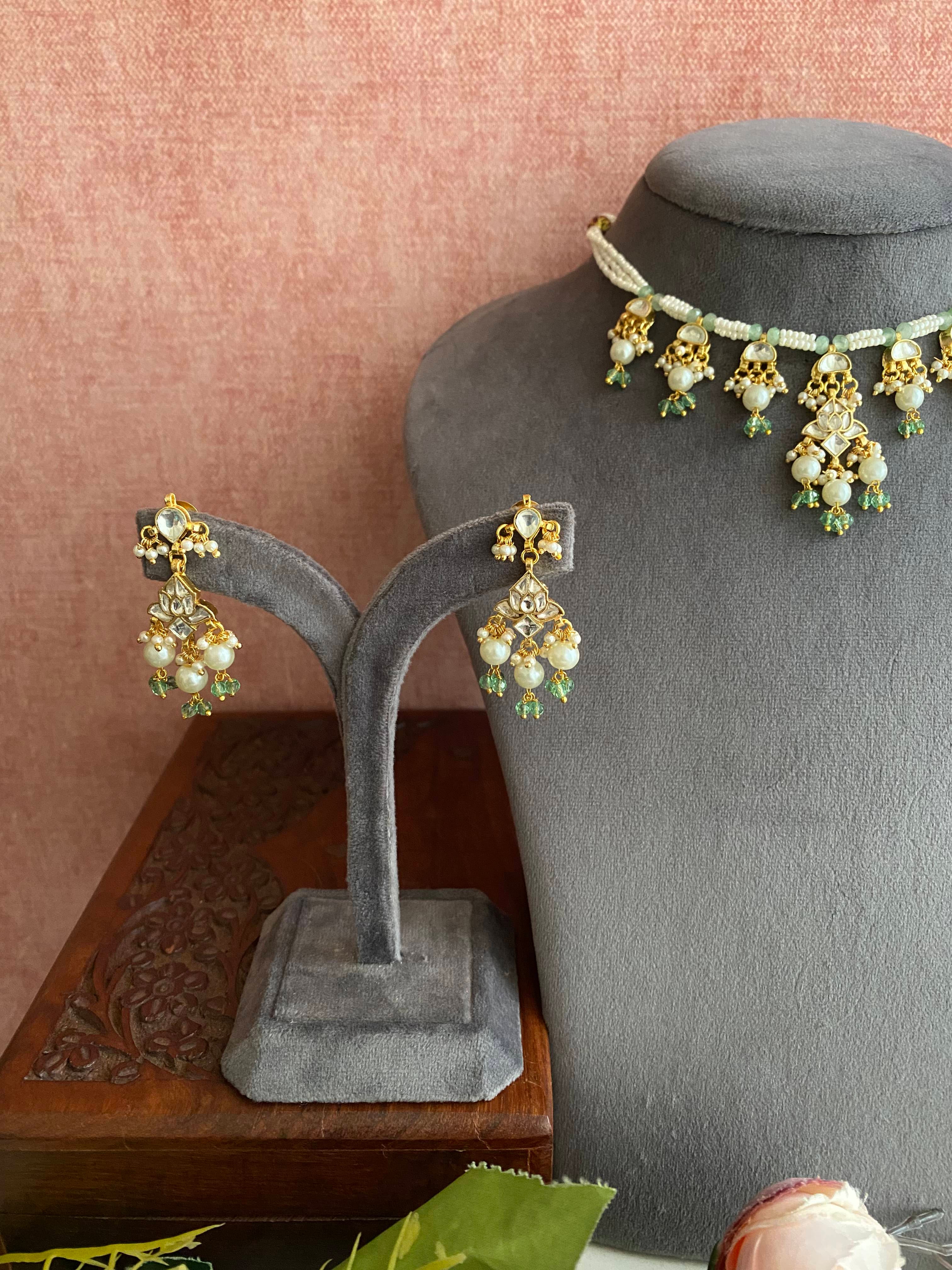 Gold plated Kundan Choker Set
