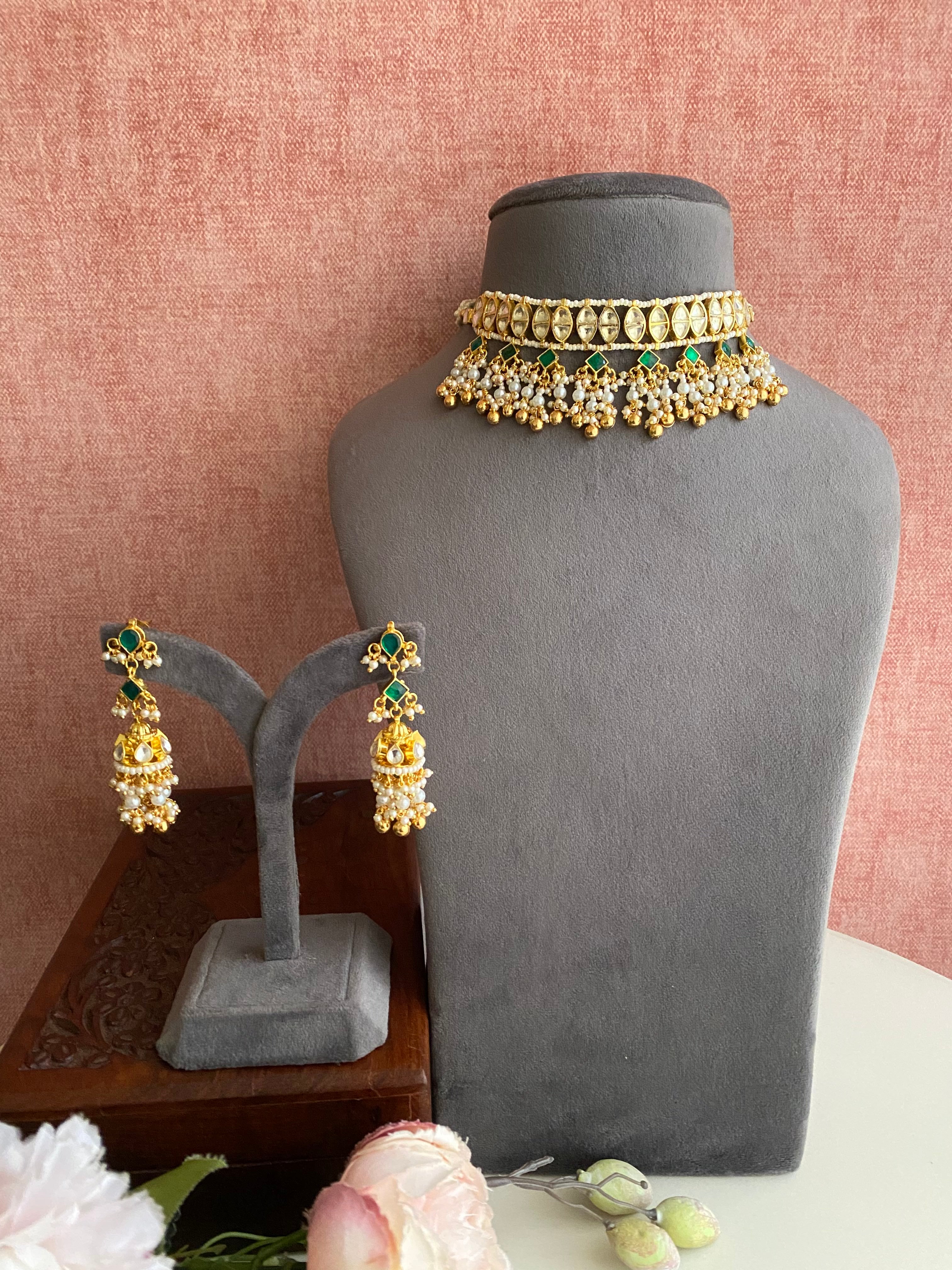 Gold plated Kundan Choker Set