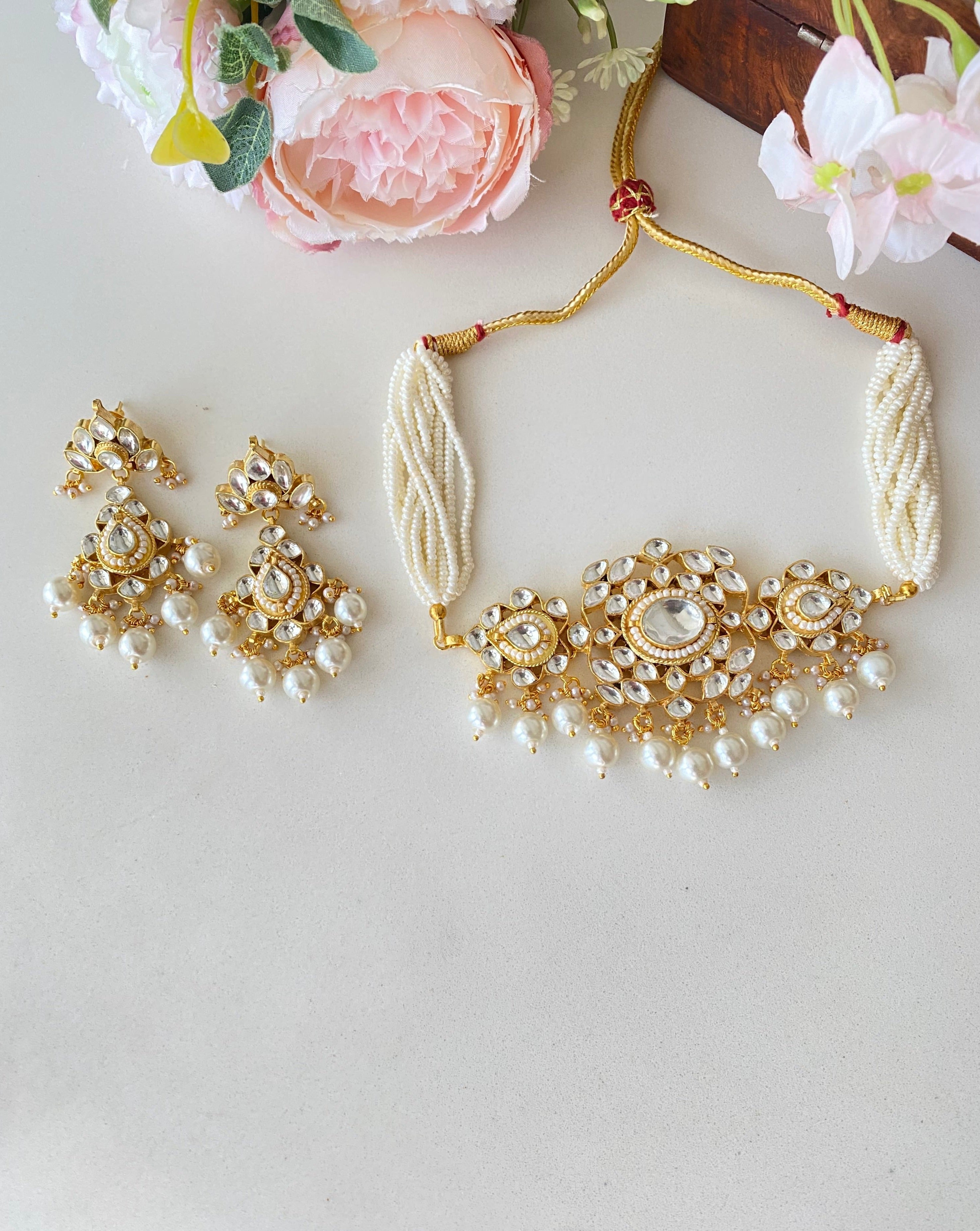 Gold plated Kundan choker Set with pearl Drops