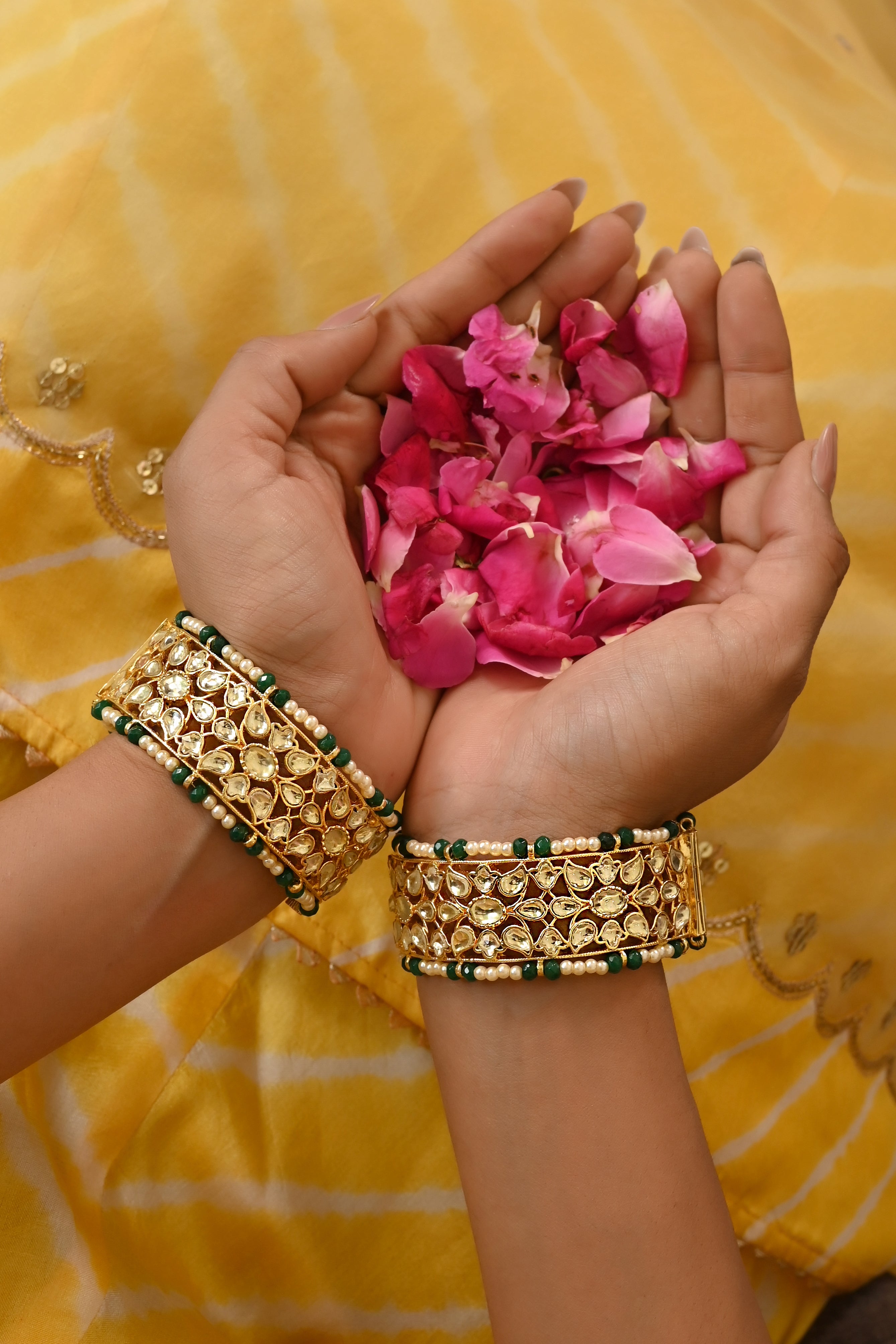 Gold plated Kundan Broad Bangle