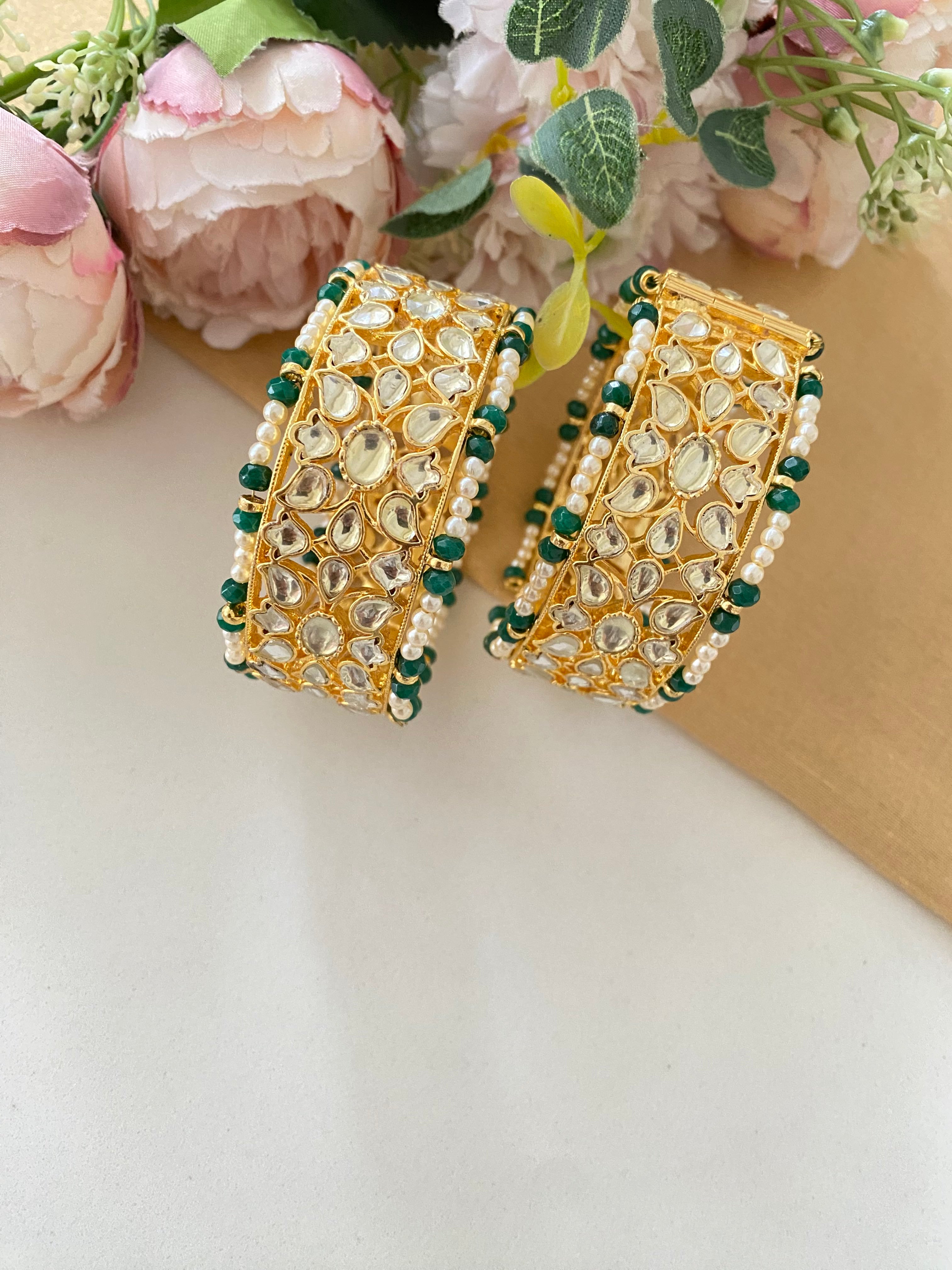 Gold plated Kundan Broad Bangle