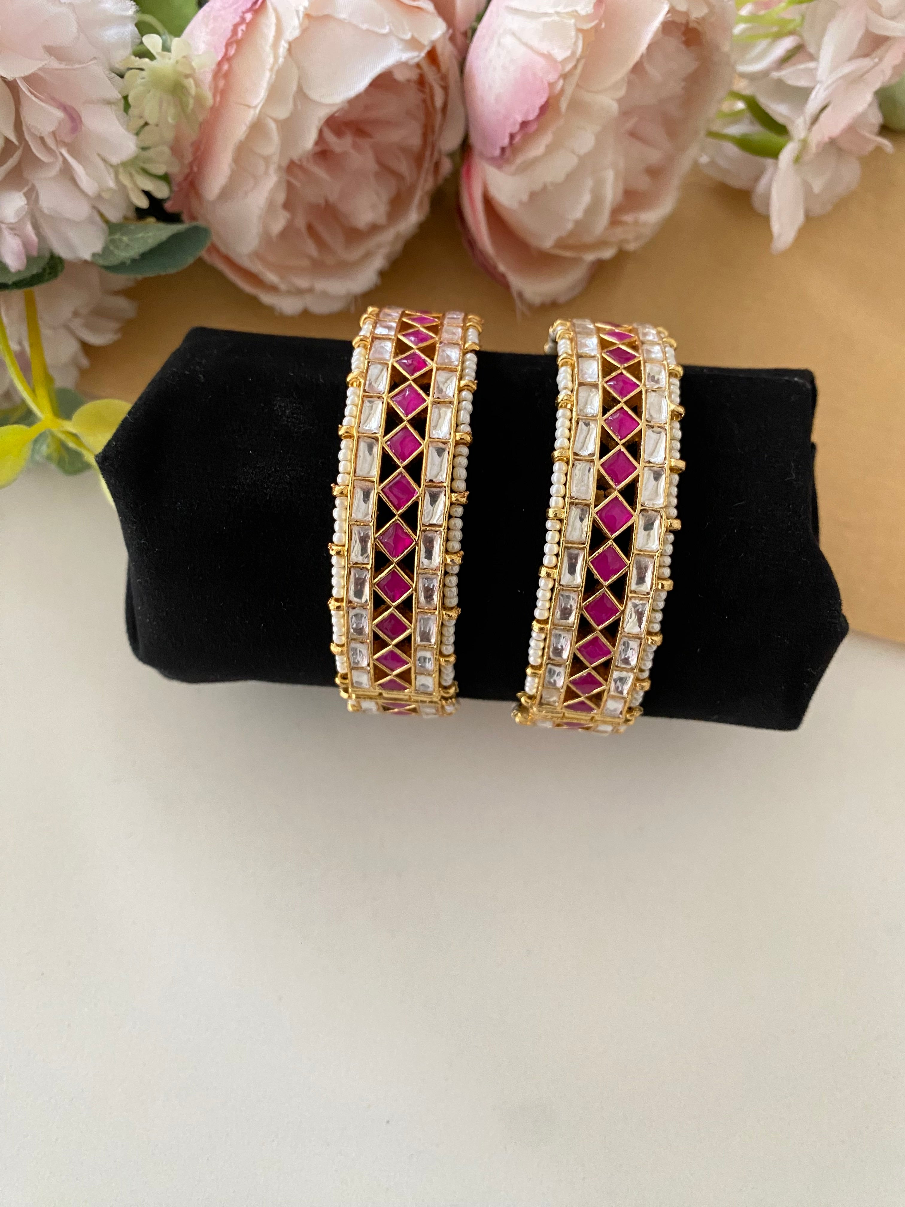 Gold plated Pink Kundan Bangle