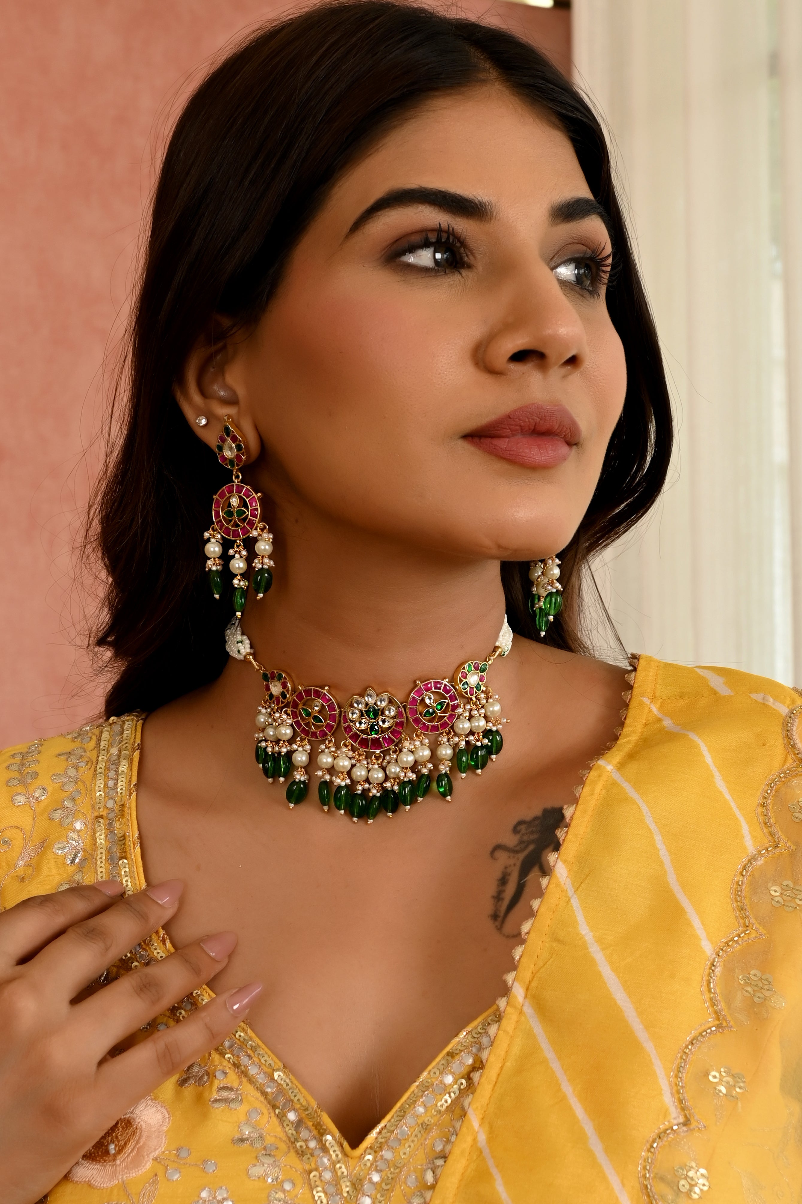 Gold plated Kundan Choker Set in Green drops
