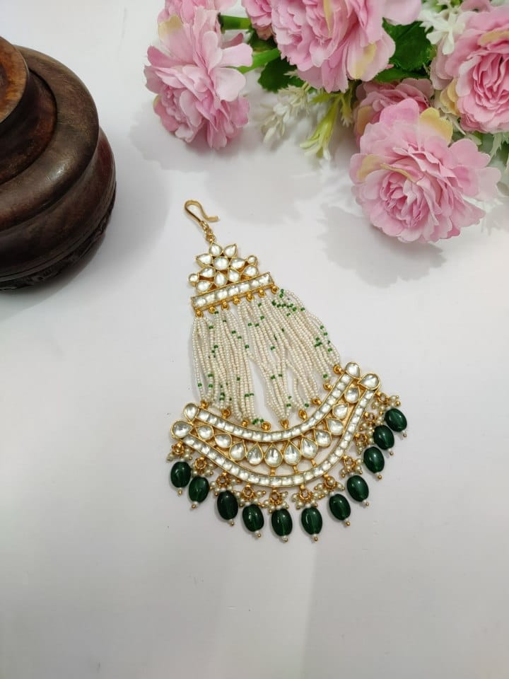 Gold plated Kundan Pasa in green drops