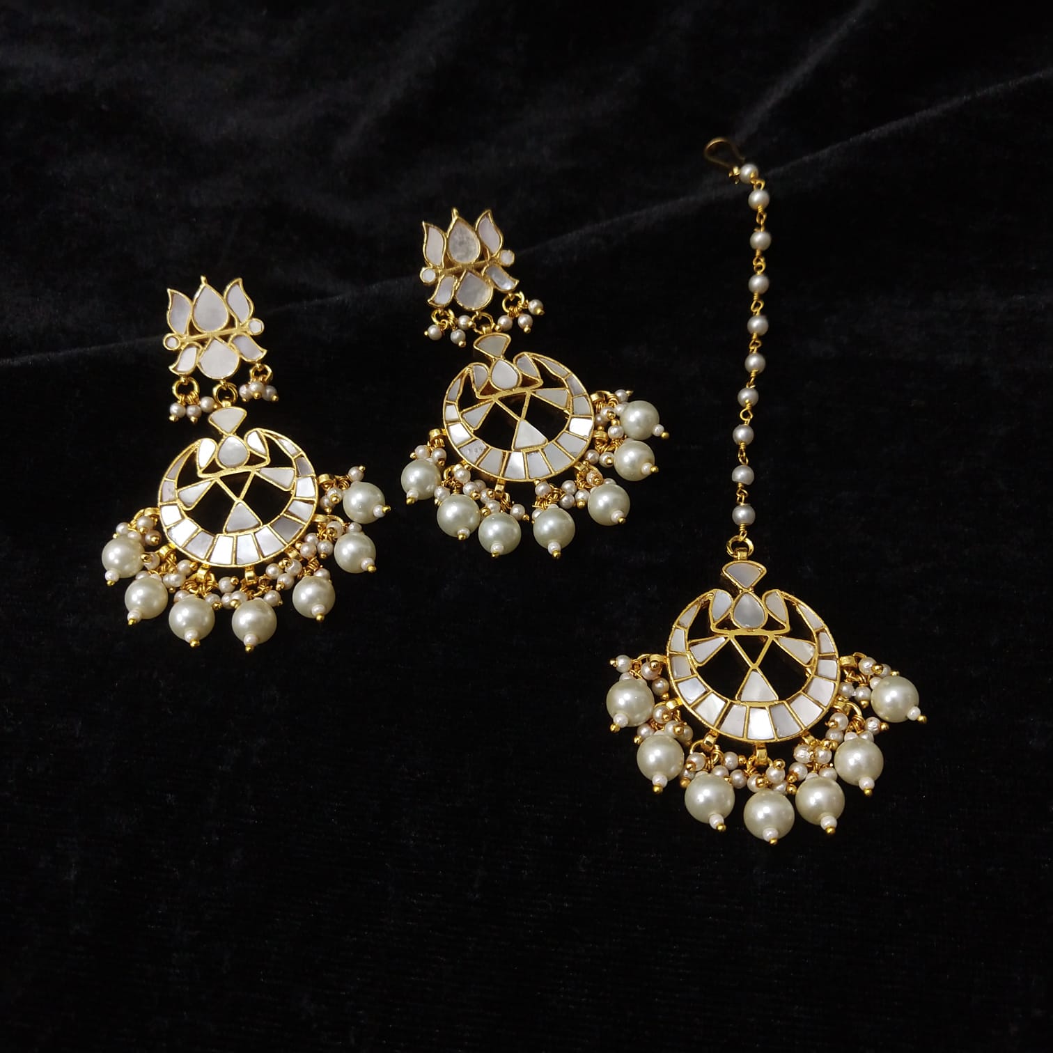 Mother of pearl earrings and Tikka set