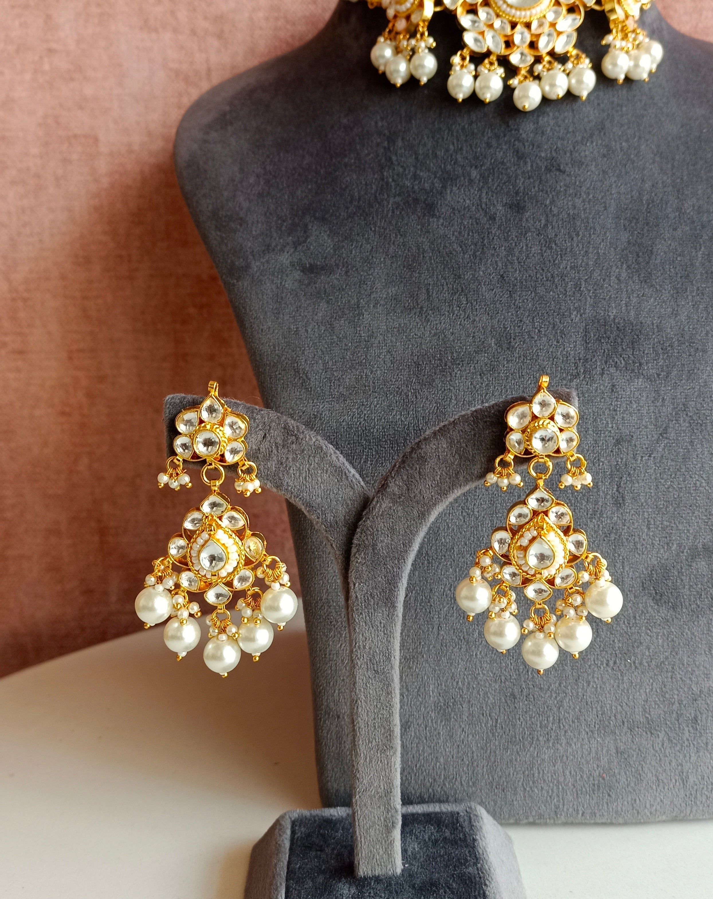 Gold plated Kundan choker Set with pearl Drops