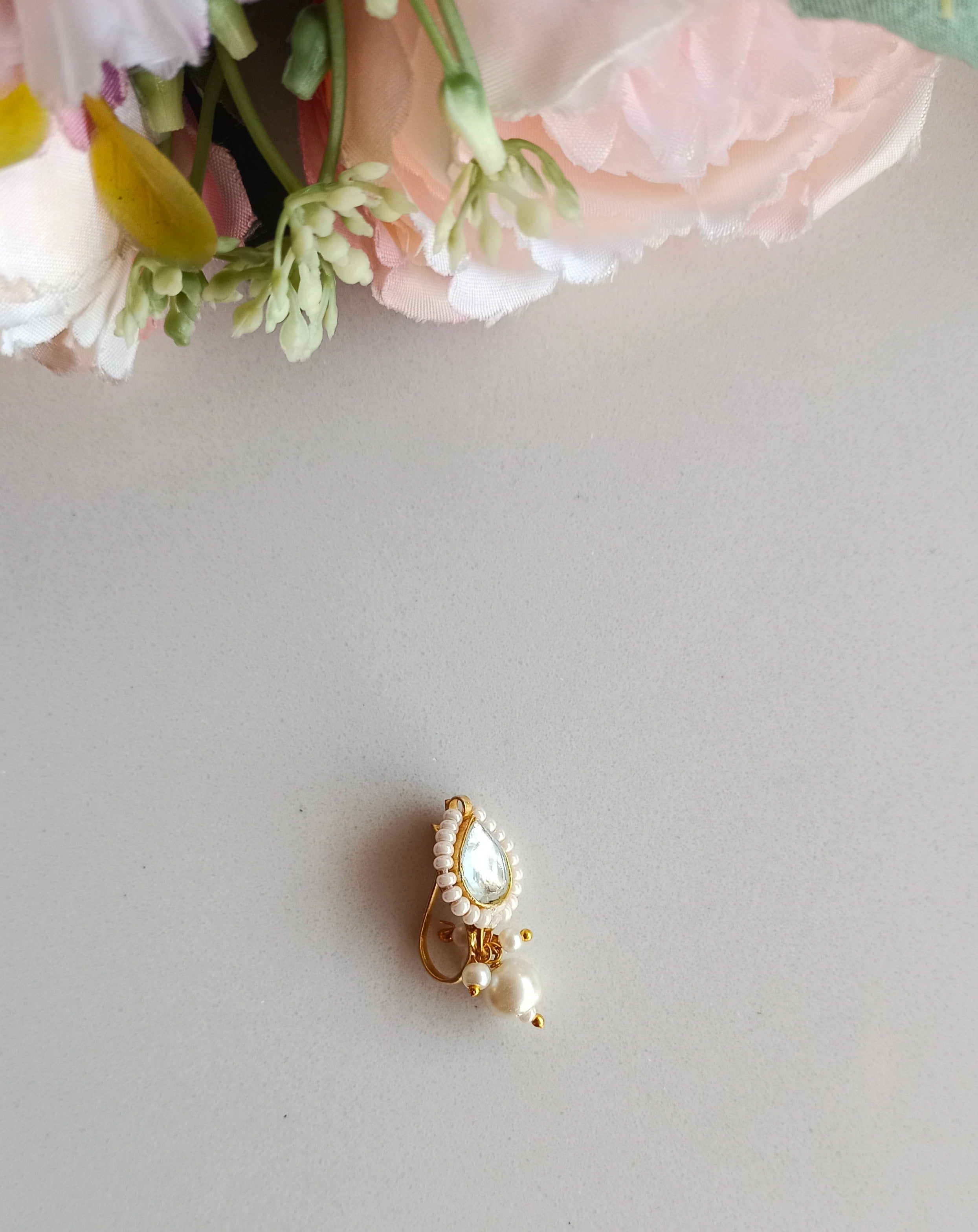 Gold plated Kundan Nose Pin