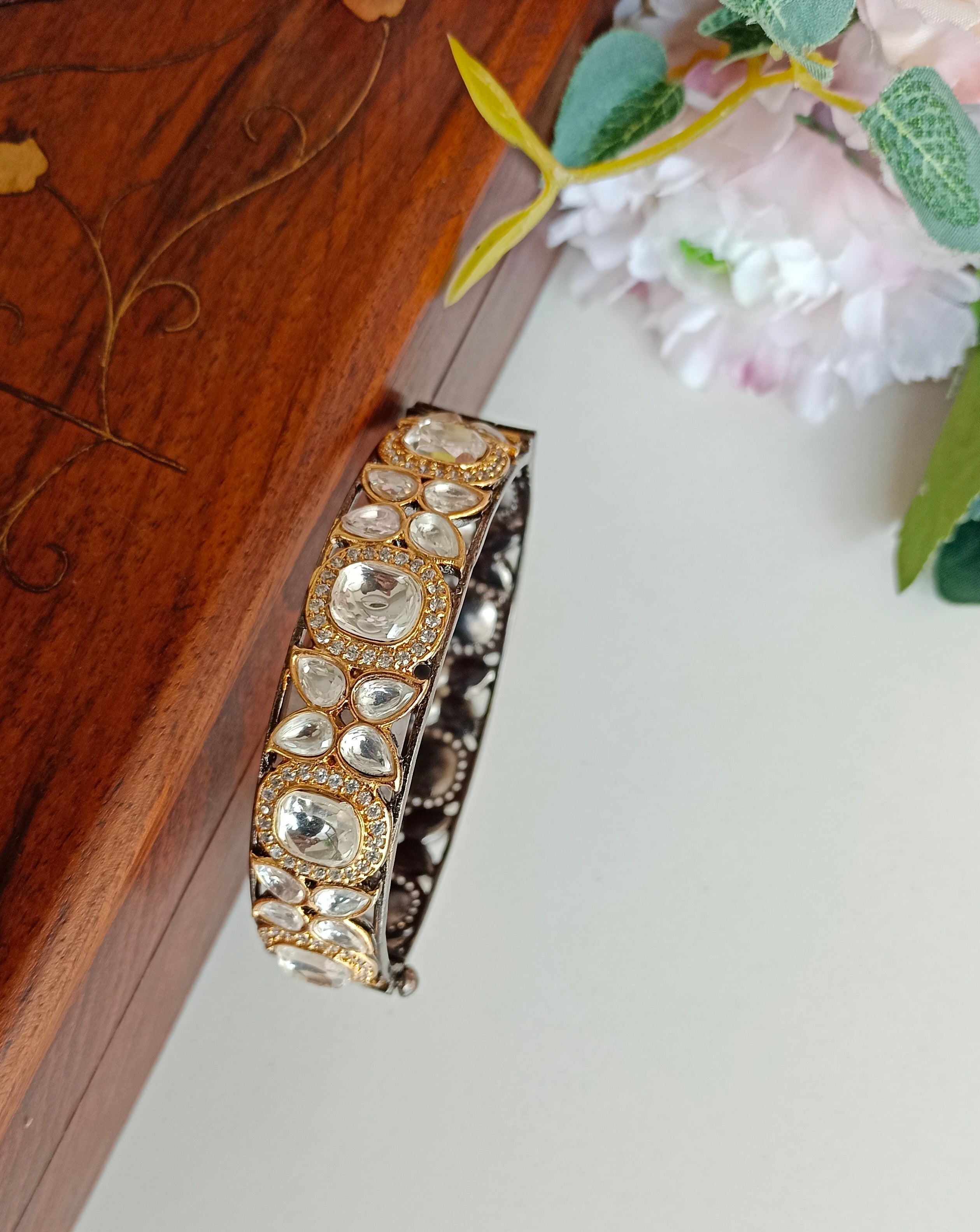 Silver plated Moissanite kada